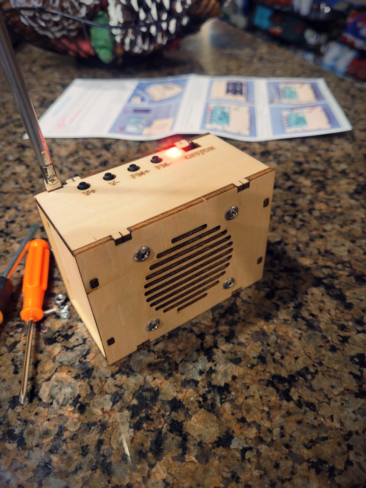 Science Kits for Kids Age 8-12 12-14, STEM Kits for Kids Age 8-10, STEM Toys Build Your Own FM Radio Kit, DIY Electronic Snap Circuits Projects Gifts for Teen Girls Boys 9 11 13 15 16+ (Classic Wood) customer photo 1