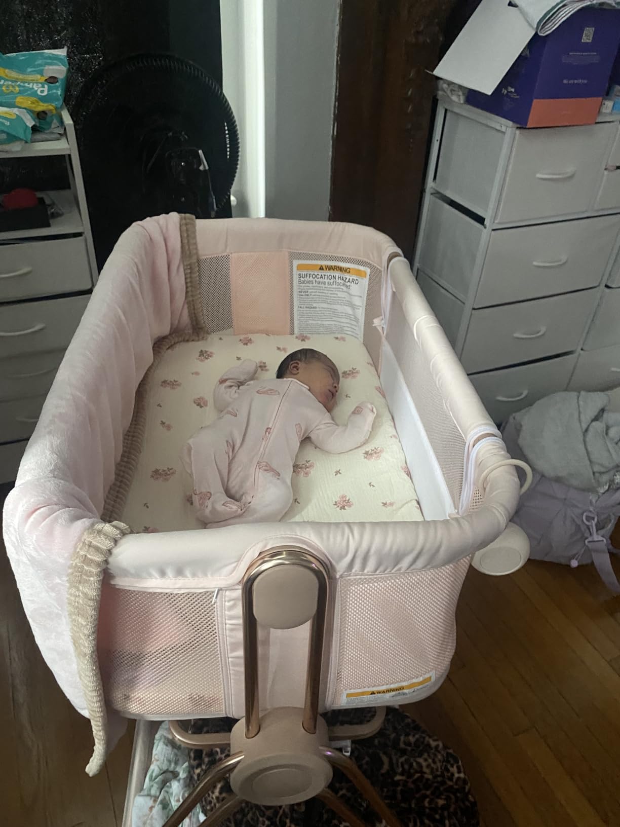 KOOLABABY Baby Bedside Sleeper - Bassinet & Bedside Crib with Height Adjustment & Wheels - Can Be Placed Next to Bed - Attaches to Parents Bed - Easy to Fold & Carry Bassinet for Girls (Pink) customer photo 1
