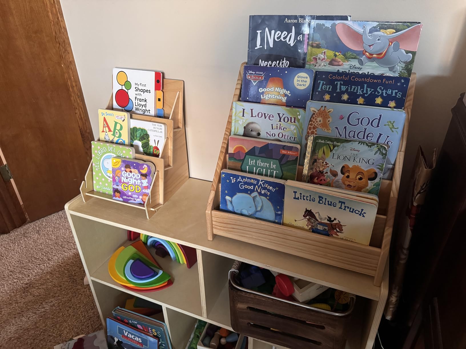 Montessori Bookshelf, Toddler Bookshelf for Kids, Organize Your Little One's Reading Adventure with Our Bookshelf - Perfect for Kids! (Wood) customer photo 2