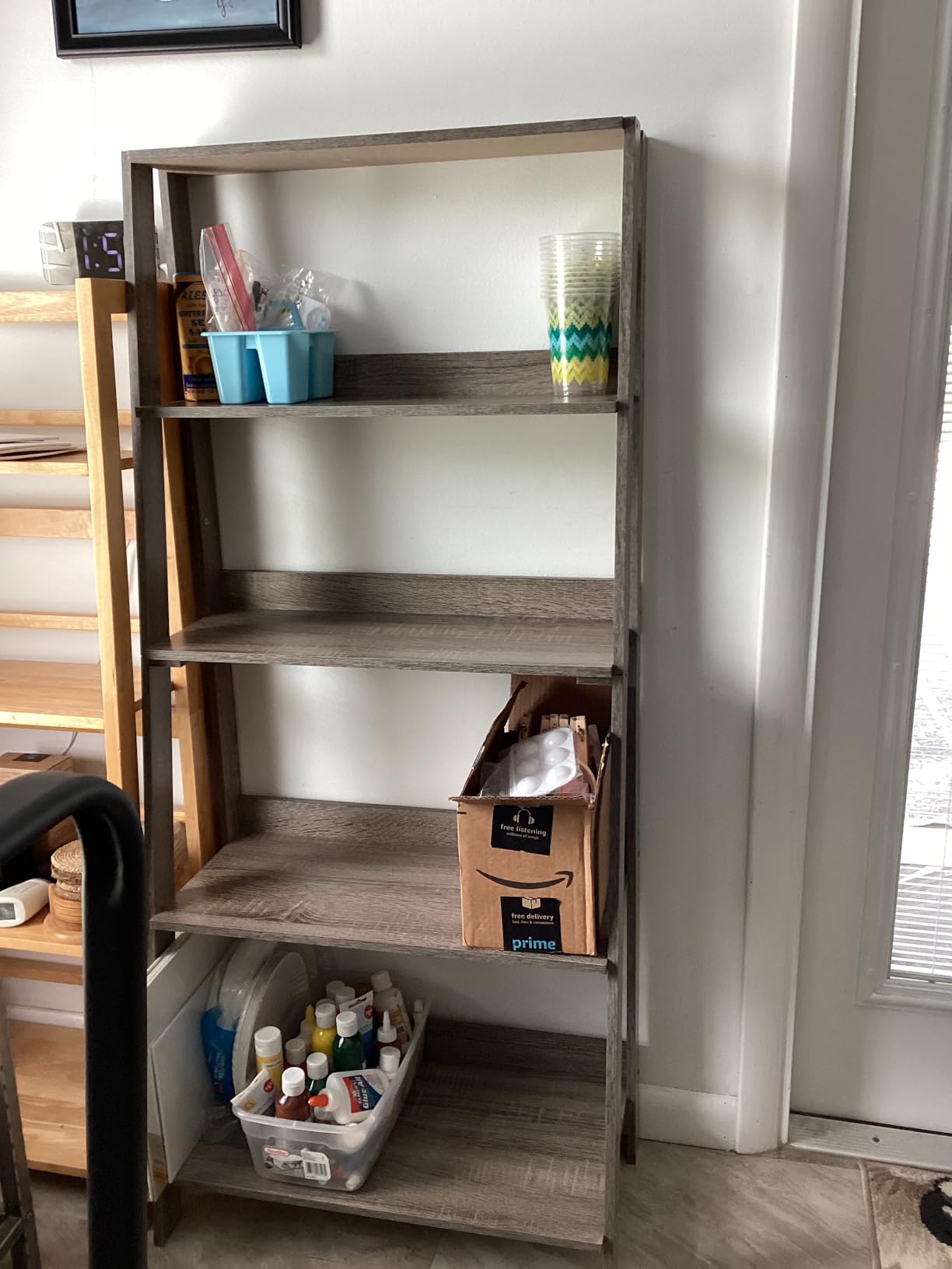 Furinno Ladder Display Shelf, 5-Tier Ladder Shelf, Standing Bookshelf, Display Storage Shelves, 13 x 23.6 x 53.5, for Living Room, Home Office, White customer photo 1