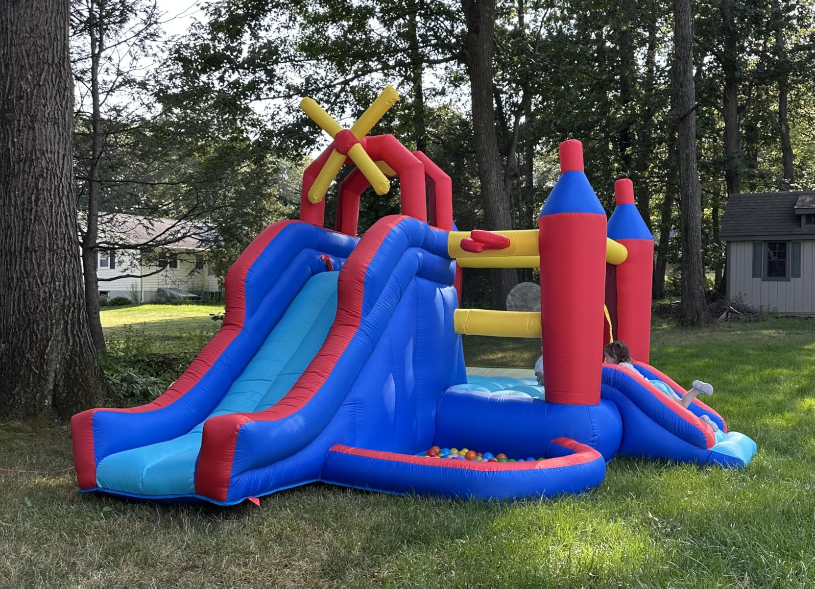 Yaheetech Inflatable Bounce House, 7-in-1 Bouncy Castle Combo w/Ball Pit & Bouncing Area & Slides & Basketball Game & Dart Zone, Jump House for Kids Aged 3-10 w/Storage Bag & 470W Blower customer photo 2