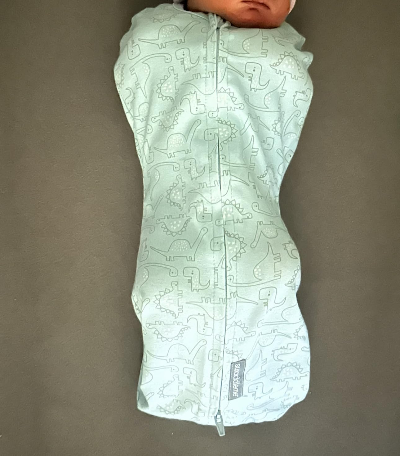 SwaddleMe by Ingenuity Compression Baby Swaddle Pod, Two-Way Zipper for Easy Diaper Changes, 0-2 Months, 1.0 TOG, Scribble Elephant customer photo 1