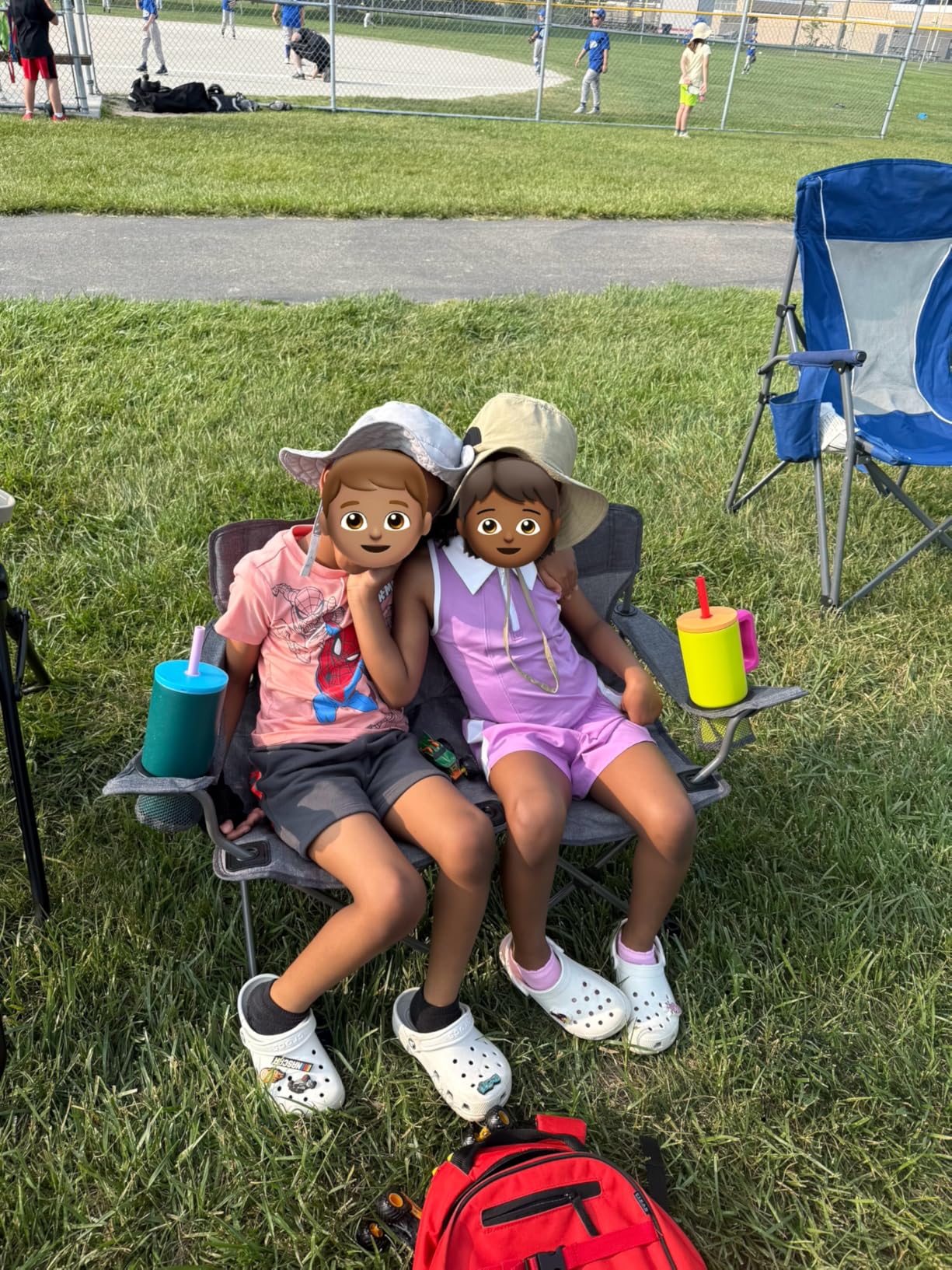 Busy Bee Oversized Kids Camping Chair with Cup Holder, High Back Toddler Chair Kids Folding Chair, Perfect for Beach & Outdoor, Supports 150 Lbs. customer photo 1