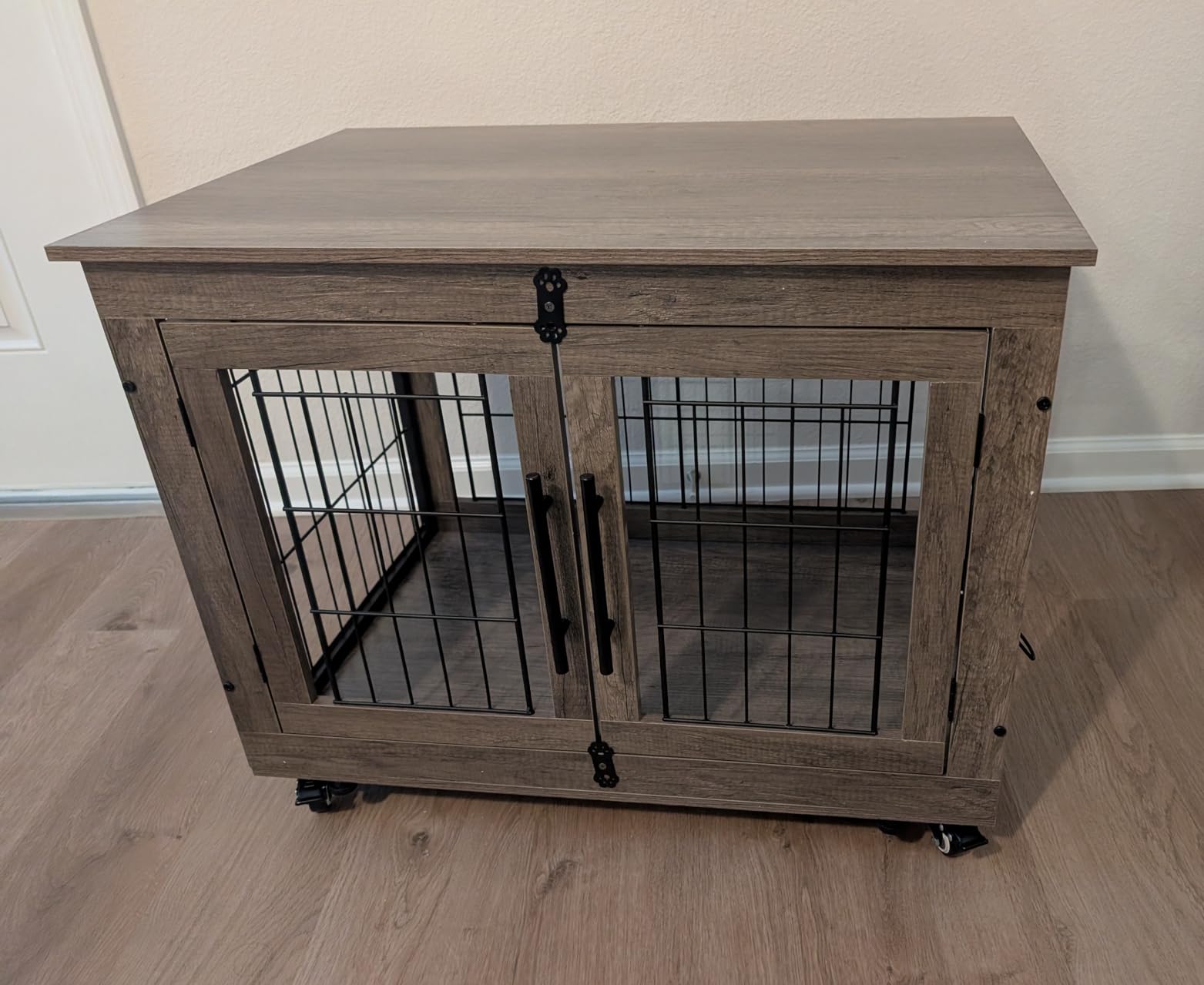 YaFiti Dog Crate Furniture, 32.5” Wooden Indoor Dog Kennel, Rustic Brown customer photo 1