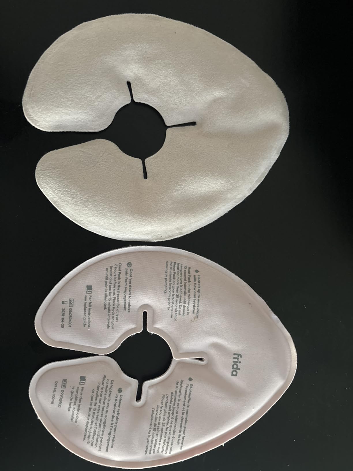 Frida Mom Breast Therapy Packs, Breast Pads, Cold & Hot Pack for Pain Relief, Breastfeeding Essentials for Lactation Support, Mastitis, Engorgement and Pump Aid, Postpartum Recovery, 2pk customer photo 1
