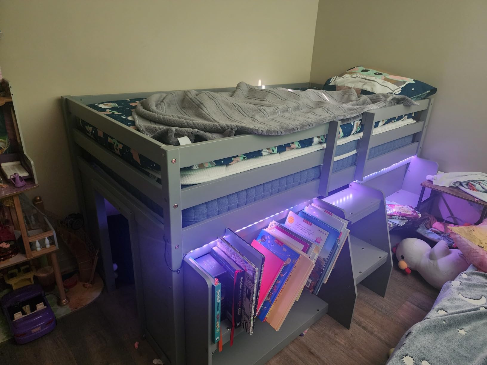 Giantex Twin Loft Bed with LED Lights, Wooden Loft Bed Twin Size with Stairs & Safety Guardrail, Low Loft Bed for Kids with Storage Bookcase and Under-Bed Play Space, White customer photo 2