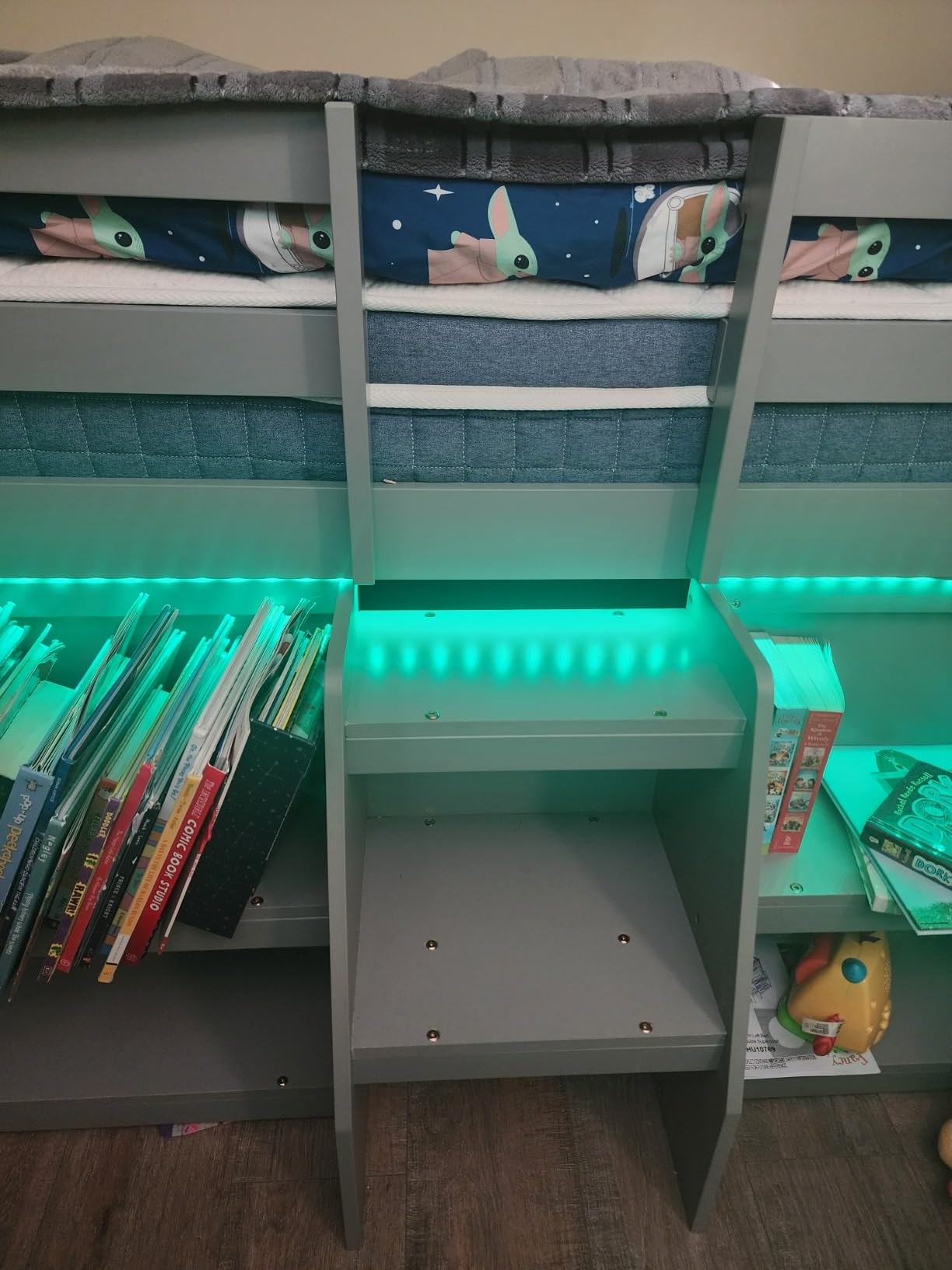 Giantex Twin Loft Bed with LED Lights, Wooden Loft Bed Twin Size with Stairs & Safety Guardrail, Low Loft Bed for Kids with Storage Bookcase and Under-Bed Play Space, Grey customer photo 2