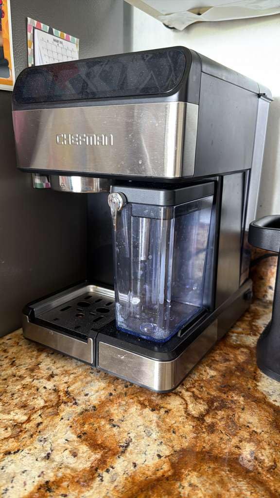 Chefman CaféMaster Pro Espresso Machine, Brew Single or Double Shots, Coffee Maker with Built-In Milk Frother for Cappuccino & Latte, XL 1.8 Liter Removable Water Reservoir - Stainless Steel customer photo 1