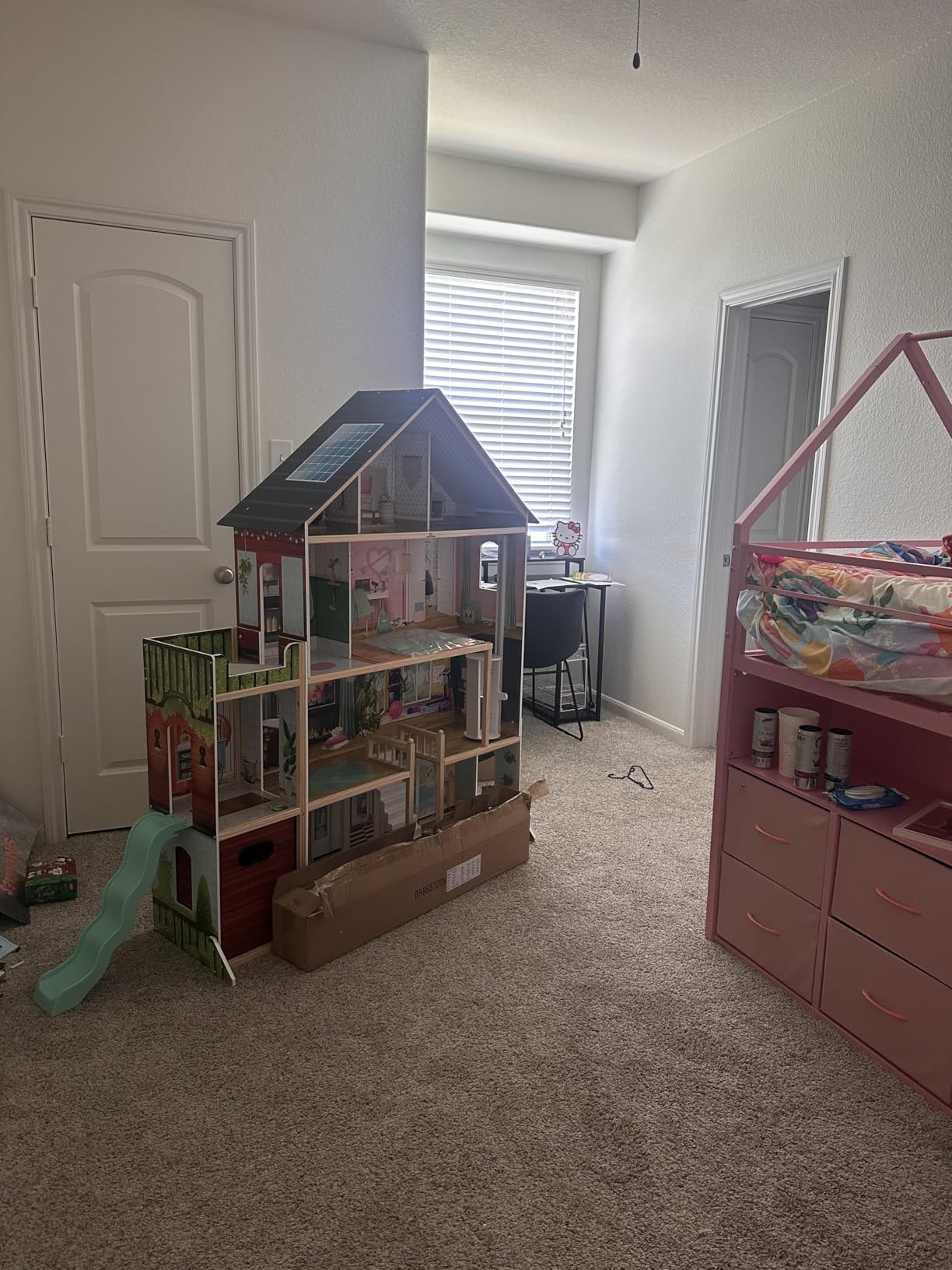 Deluxe Maui Dollhouse - Large 4-Story Dollhouse with 12 Rooms Includes 50 Accessories - Working Elevator, Wave Slide, Lights/Sounds - Fits 12-inch Dolls - Pretend Play Gift for Ages 3+ customer photo 2