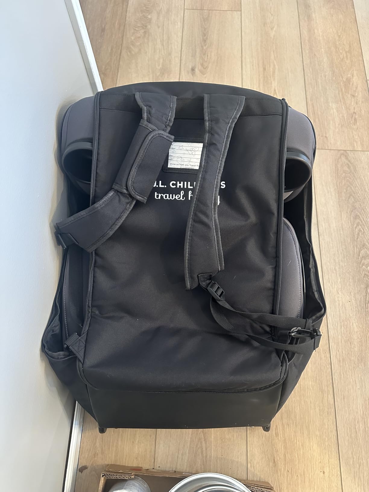 J.L. Childress Padded Infant Car Seat Bag with Wheels - Travel Bag for Airplane, Fits Most Baby & Infant Car Seats, Compatible with UPPAbaby, Nuna, & Chicco, AirTag Compatible - Premier, Black customer photo 1