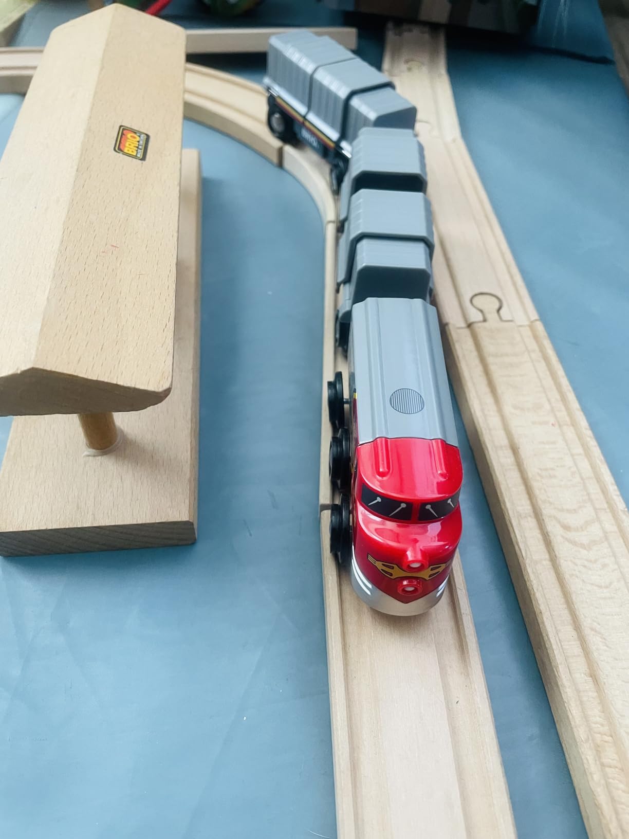 BRIO World - 36089 Trains of The World Santa Fe Train customer photo 2