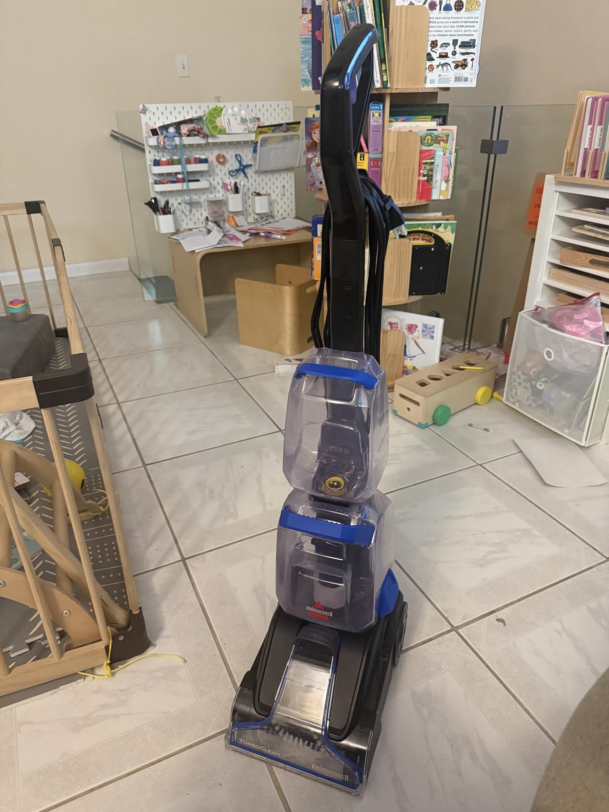 BISSELL TurboClean, Upright Carpet Cleaner, Pro Max Clean & Protect + Oxy Urine Eliminator Formula, 3952 customer photo 1