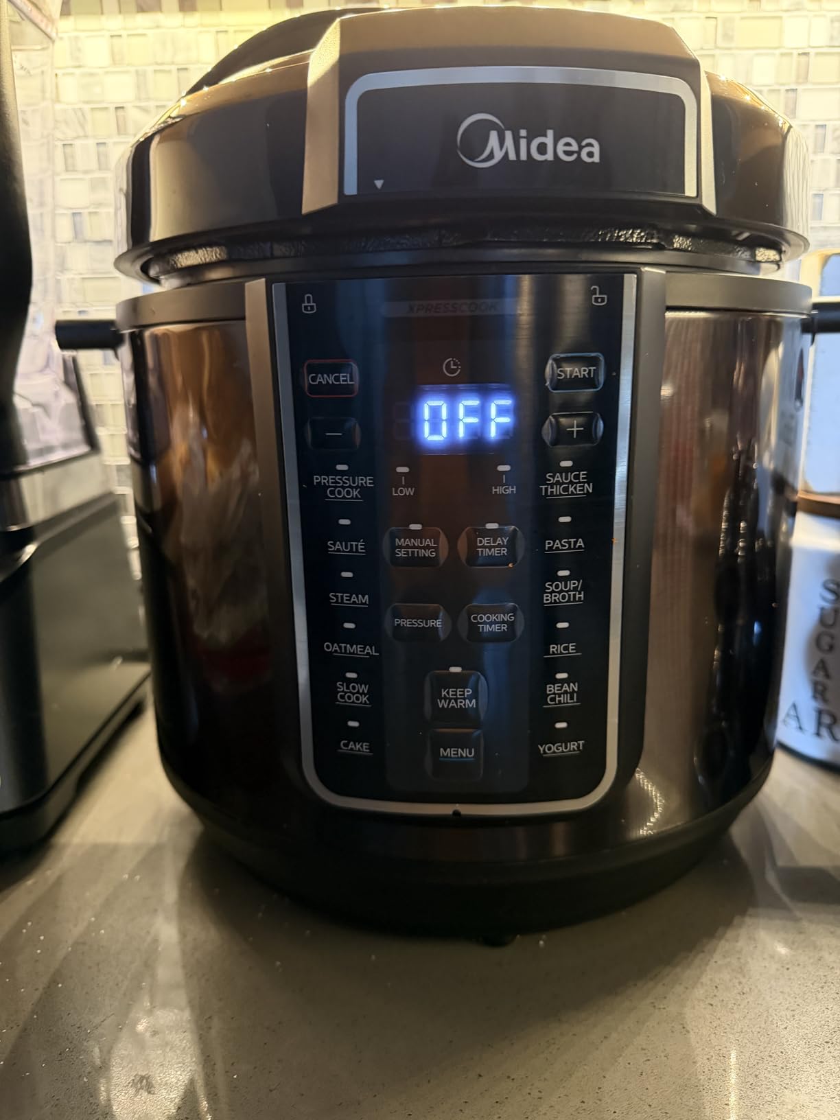 Midea 12-in-1 Electric Pressure Cooker, 8 Quarts, 12 Presets, Multi-Functional Programmable Slow Cooker, Rice Cooker, Steamer, Sauté Pan, Yogurt Maker, and More, Stainless Steel customer photo 1