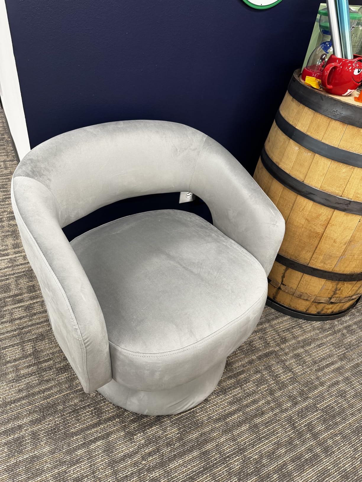 Bonzy Home Swivel Barrel Chair, Velvet Accent Armchair 360 Degree Swivel Club Chair for Living Room Bedroom Reception Room, 1 Pack, Beige customer photo 1