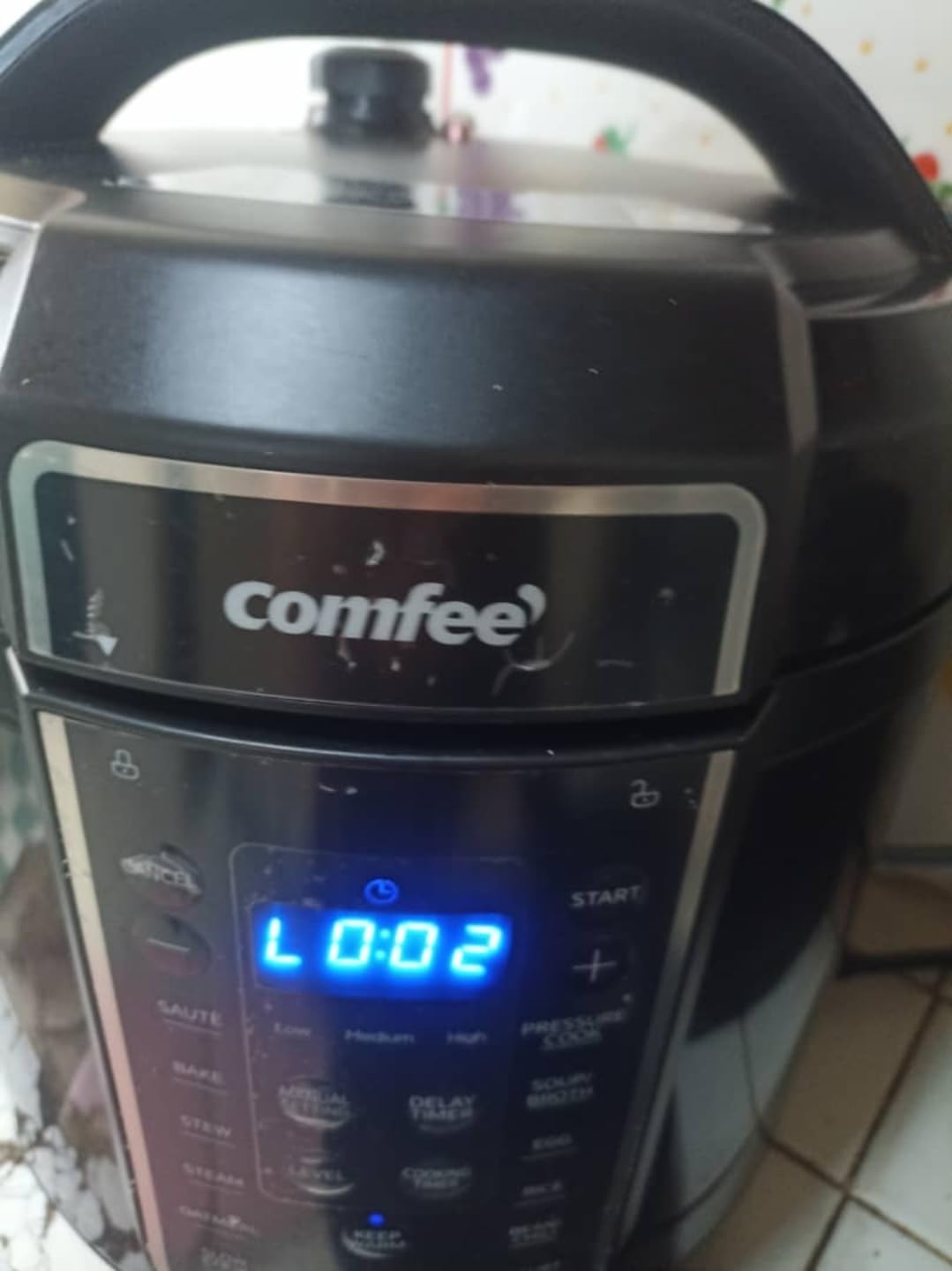 COMFEE 16-in-1 Electric Pressure Cooker with Non-Stick Pot for Yogurt, Rice, Slow Cooking, Steaming, and More, 8 Quarts customer photo 1