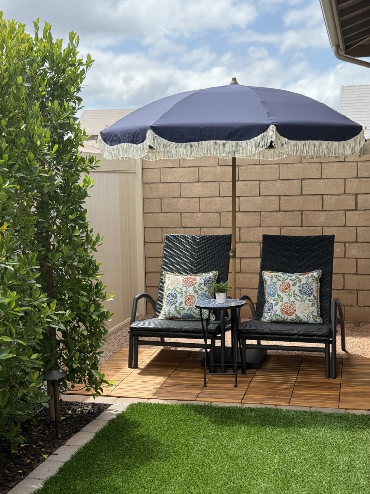 Tempera Heavy Duty High Wind Beach Umbrella with Sand Anchor & Carry Bag | Patio Outdoor Umbrella with Aluminum Frame and Push Button Tilt, Ideal for Travel Garden Lawn, UPF 60+ customer photo 1