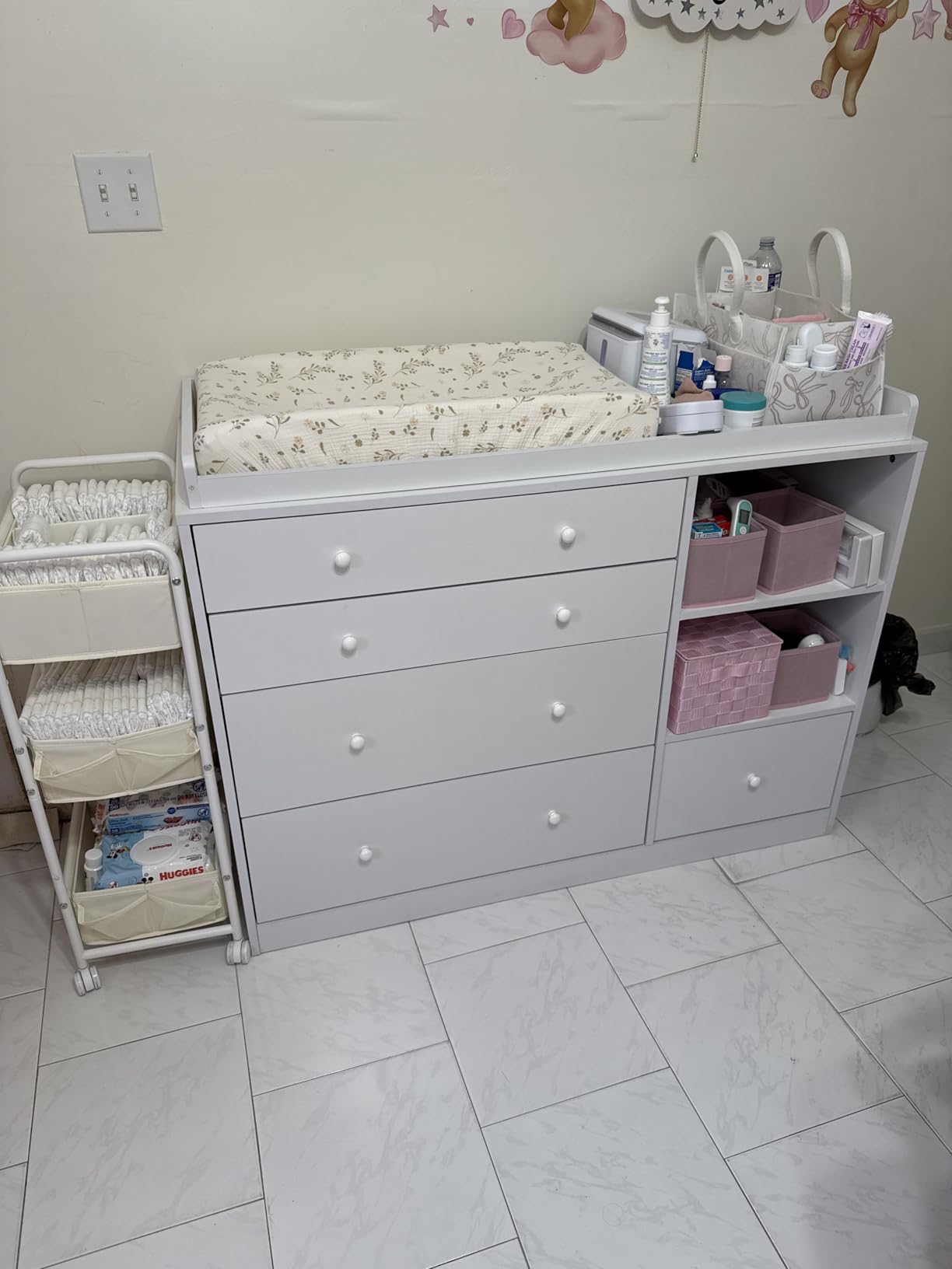 Nursery Dresser with Baby Changing Table, Diaper Changing Tables for Nursery with 5 Drawers & Shelves, Changing Station Nursery Organizer for Bedroom, White customer photo 1