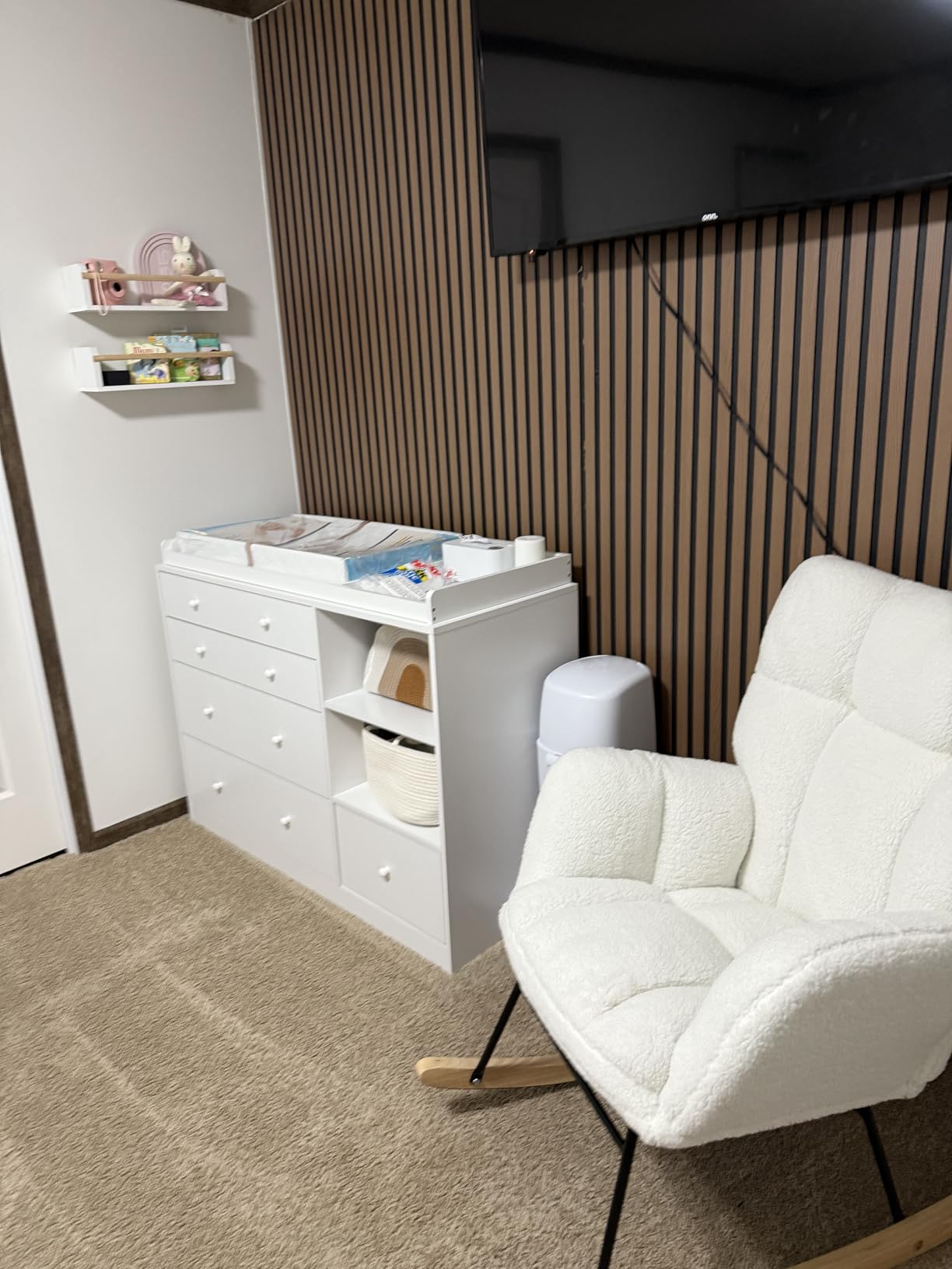Nursery Dresser with Baby Changing Table, Diaper Changing Tables for Nursery with 5 Drawers & Shelves, Changing Station Nursery Organizer for Bedroom, White customer photo 2