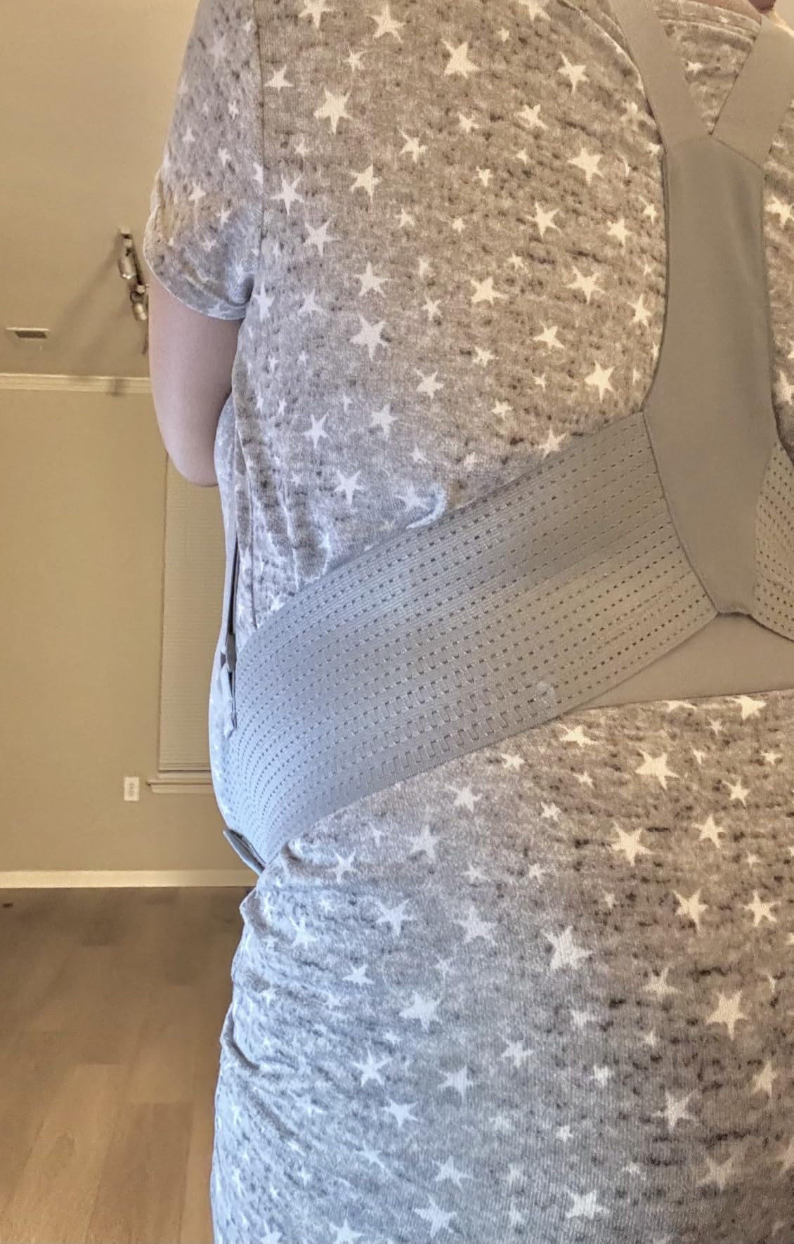 MAMODY Belly Bands For Pregnant Women Maternity Belt Pregnancy Belly Support Band Adjustable Pregnancy Belt with Back Brace Straps (Gray, Medium) customer photo 2
