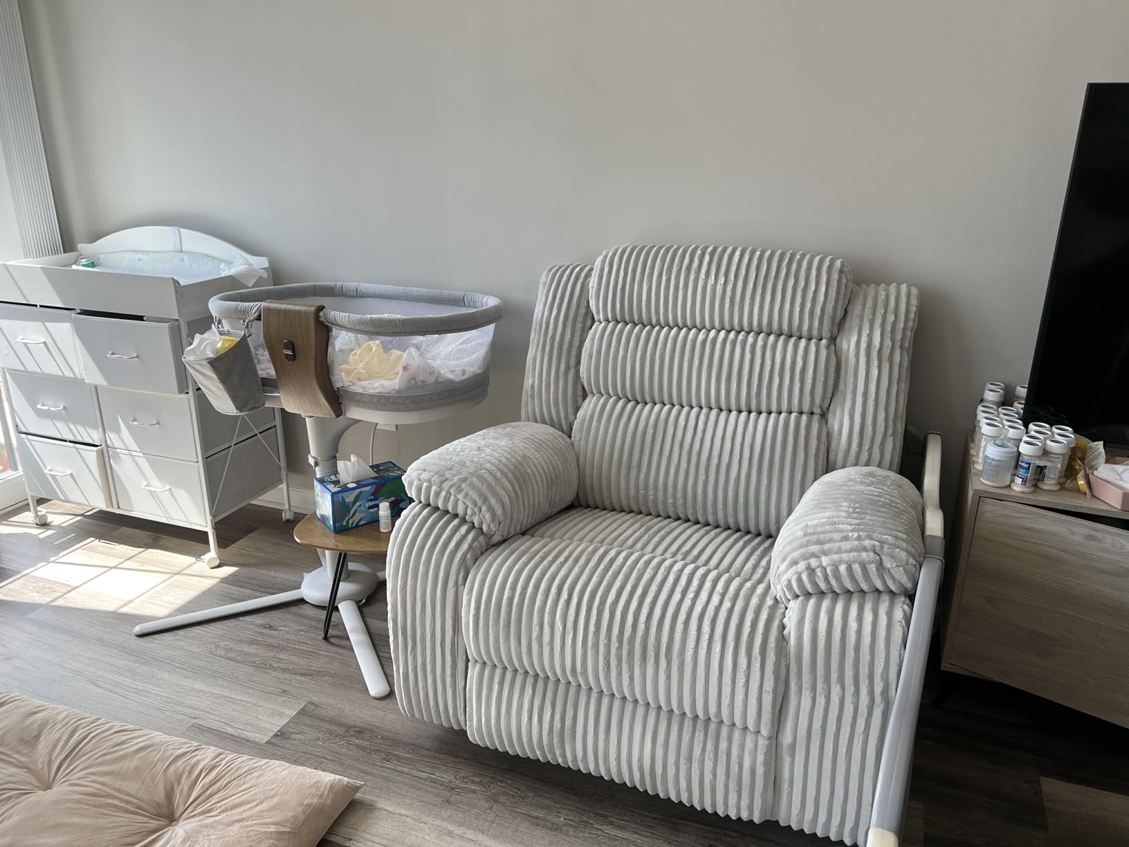 SINCRUMI Power Swivel Rocker Recliner Chair for Adults with Massage and Heat, USB and Type-C Charging Port, Infinite Position, Electric Glider Rocking Chairs for Living Room, Nursery, Pale Grey customer photo 2