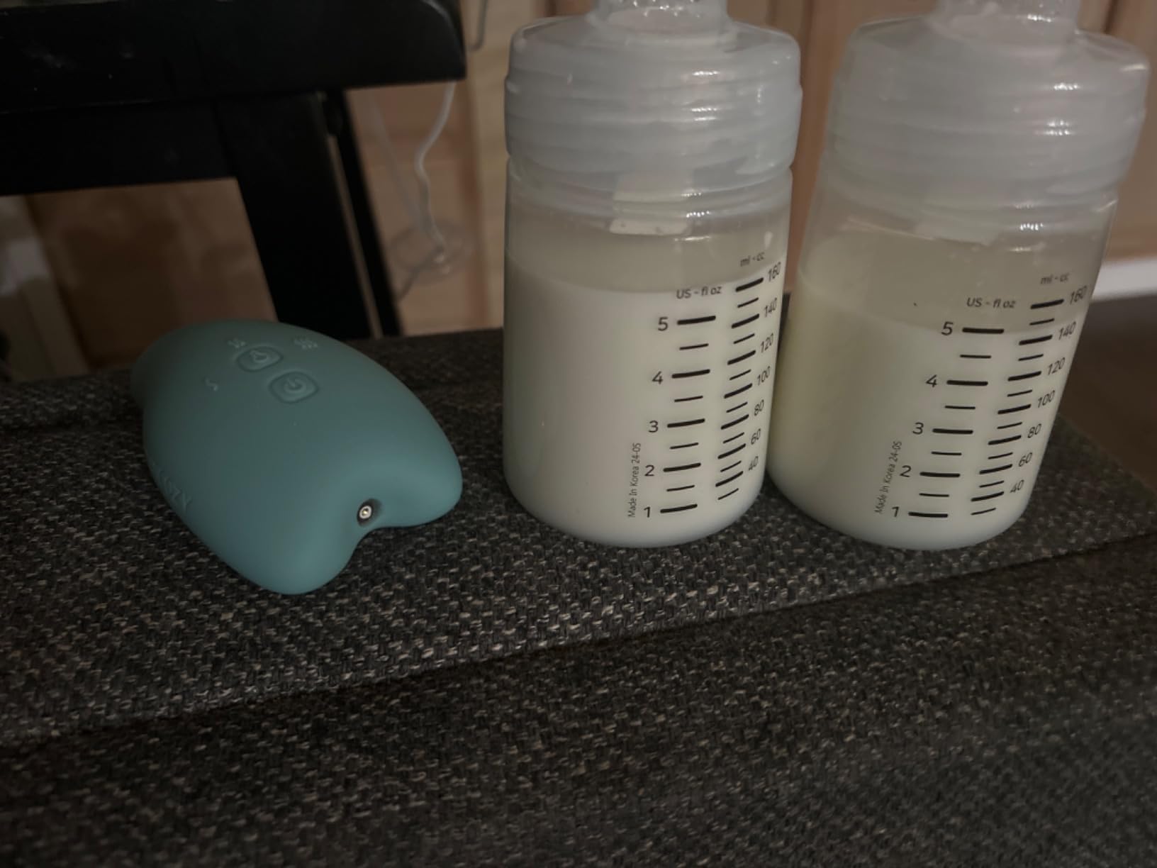 Momcozy A1Pro Lactation Massager, Deep Vibration & Rapid Heating for Clog Relief & Efficient Pumping, Breastfeeding Essentials with Memory Function & Fast Charging, for Postpartum Mom customer photo 2