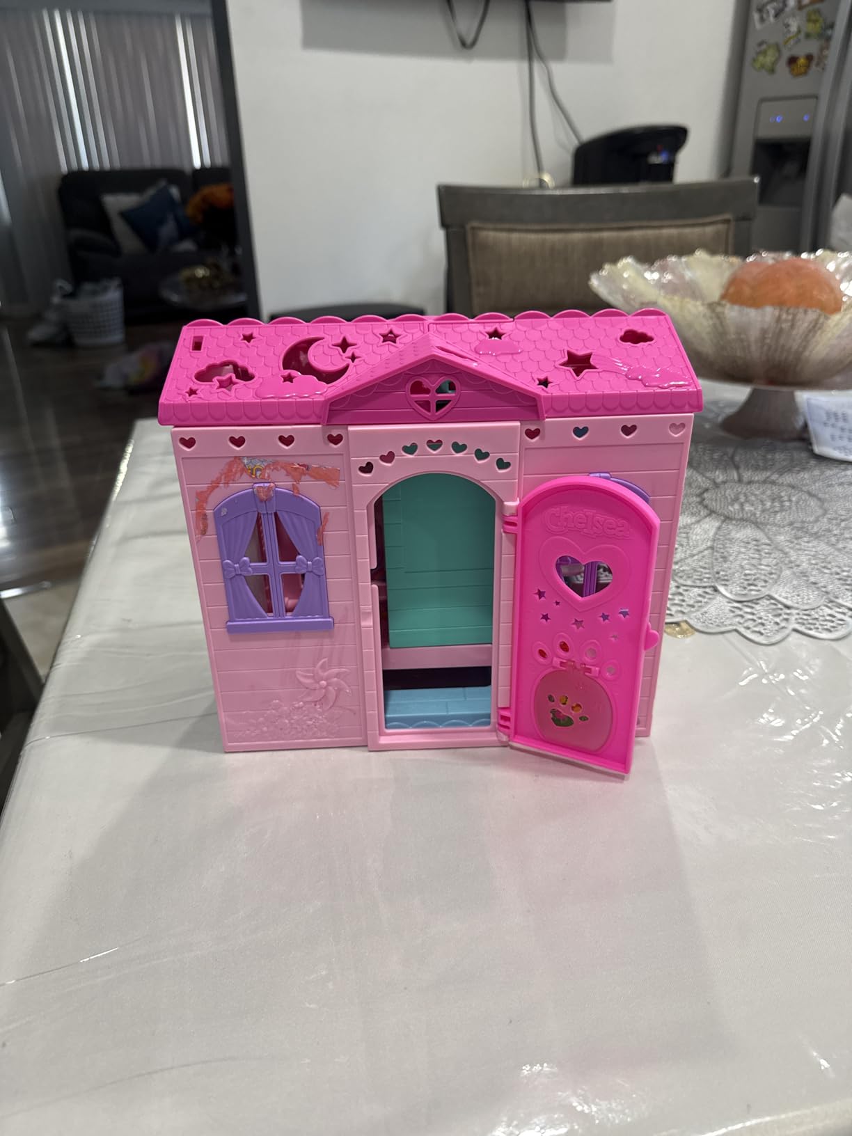 Barbie Chelsea Toy Dollhouse with 15+ Accessories, Pop-Up House Expands to 17+ x 13+ inches with 5 Play Areas & Slide, Includes Small Doll & Pet Dog customer photo 1