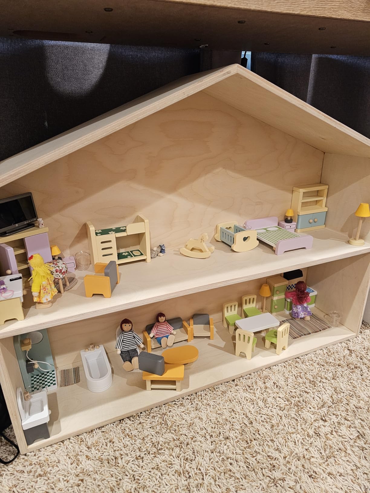 Toyssa Wooden Dollhouse Furniture Set, 36PCS Miniature Doll House Accessories with Colorful 5 Room & 4 Flexible Family Dolls, Pretend Play Toys Birthday Gift for Toddlers 3 4 5 6 Years Old customer photo 1