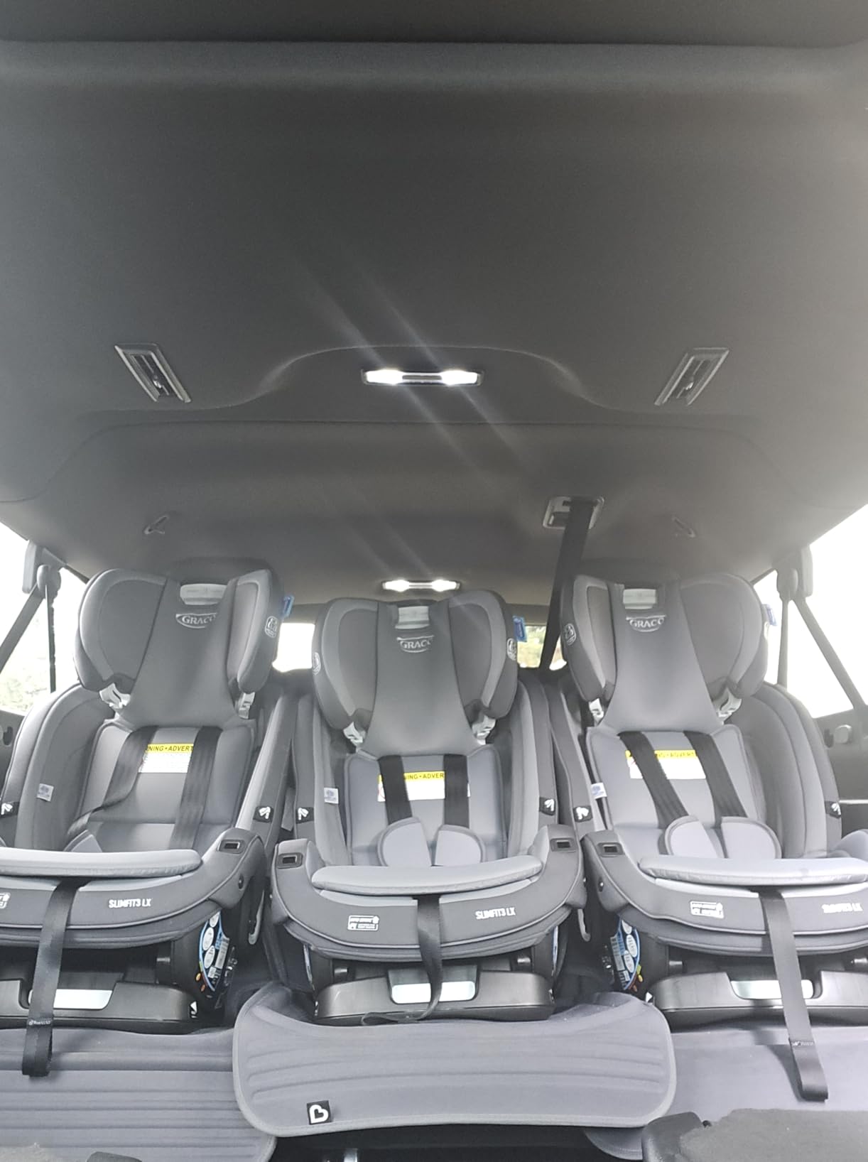 Graco SlimFit3 LX 3-in-1 Convertible Car Seat, Slim Car Seat Fits 3 Across, Rear Facing, Forward Facing, to Highback Booster Seat, Perfect for Baby Travel & Gift for New Parents, Kunningham customer photo 2