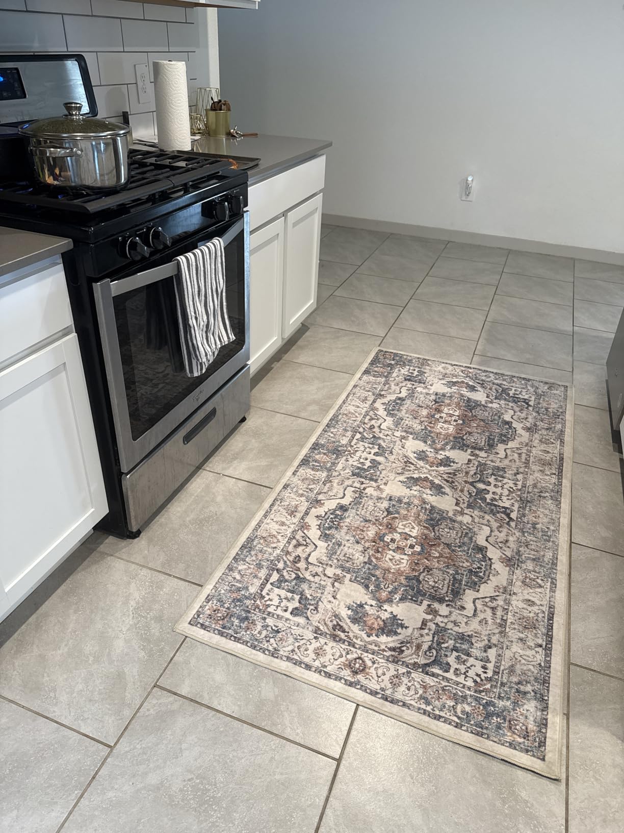 Washable Large 9x12 Area Rug - Living Room Oriental Non Slip Soft Rugs Indoor Low Pile Stain Resistant Carpet for Bedroom Dining Room Farmhouse Distressed Thin Home Decor Floor Mat (9x12 Beige) customer photo 1