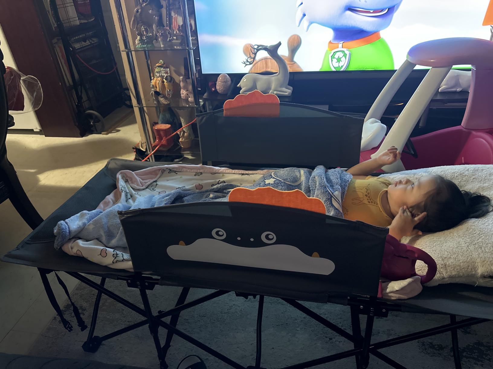 Slendor Toddle Cot, Toddler Portable Bed w/Cartoon Handrail, Blanket (5ft x 4ft), Folding Toddler Cots for Camping, Travel Bed, Extra Long Cot Length 56
