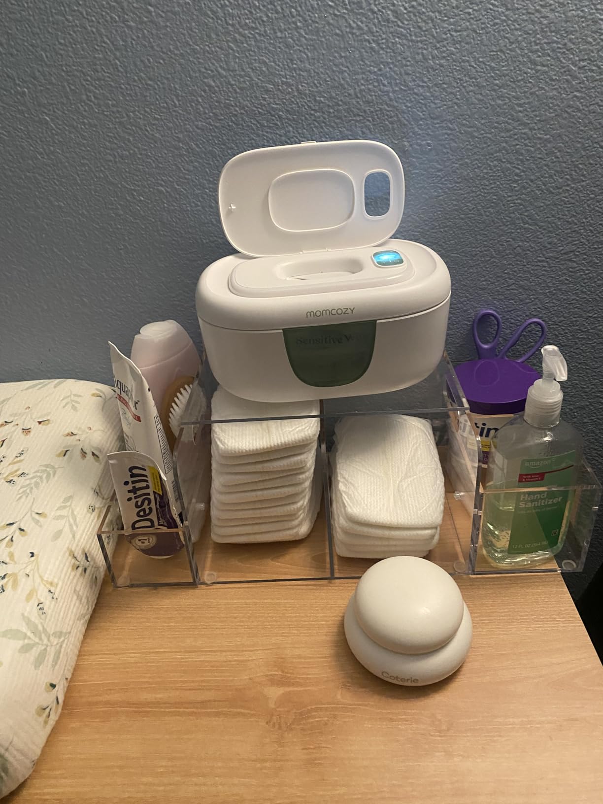 Diaper Caddy Acrylic, Baby Changing Table Organizer, Dresser Tabletop Organizer with 4 Detachable Compartments, Storage for Wipe Dispenser, Anti-slip Rubber Feet, Newborn Baby Essentials, Transparent customer photo 2