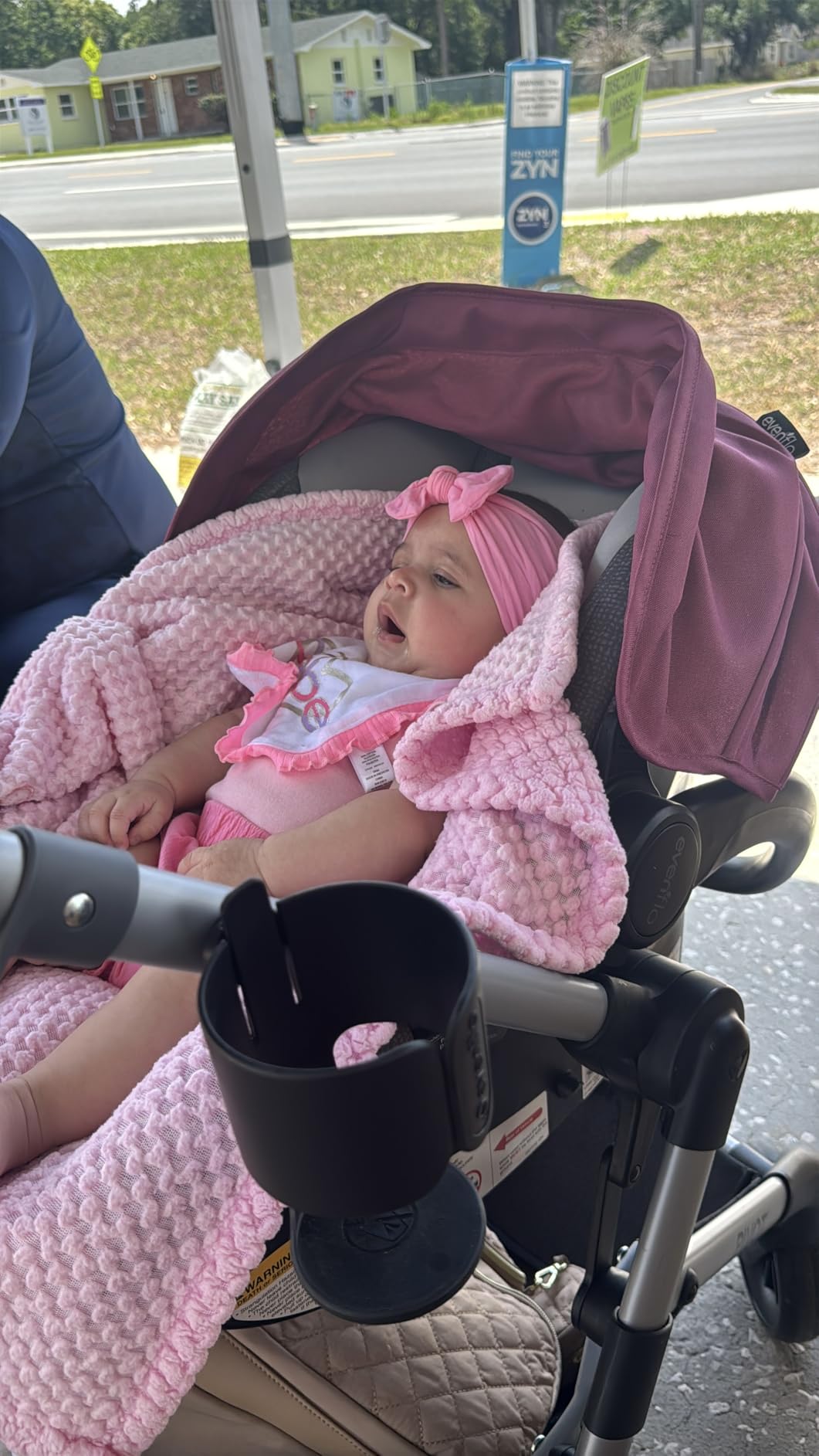 Evenflo Pivot Modular Travel System with LiteMax Preemie and Infant Car Seat (Casual Gray) customer photo 1