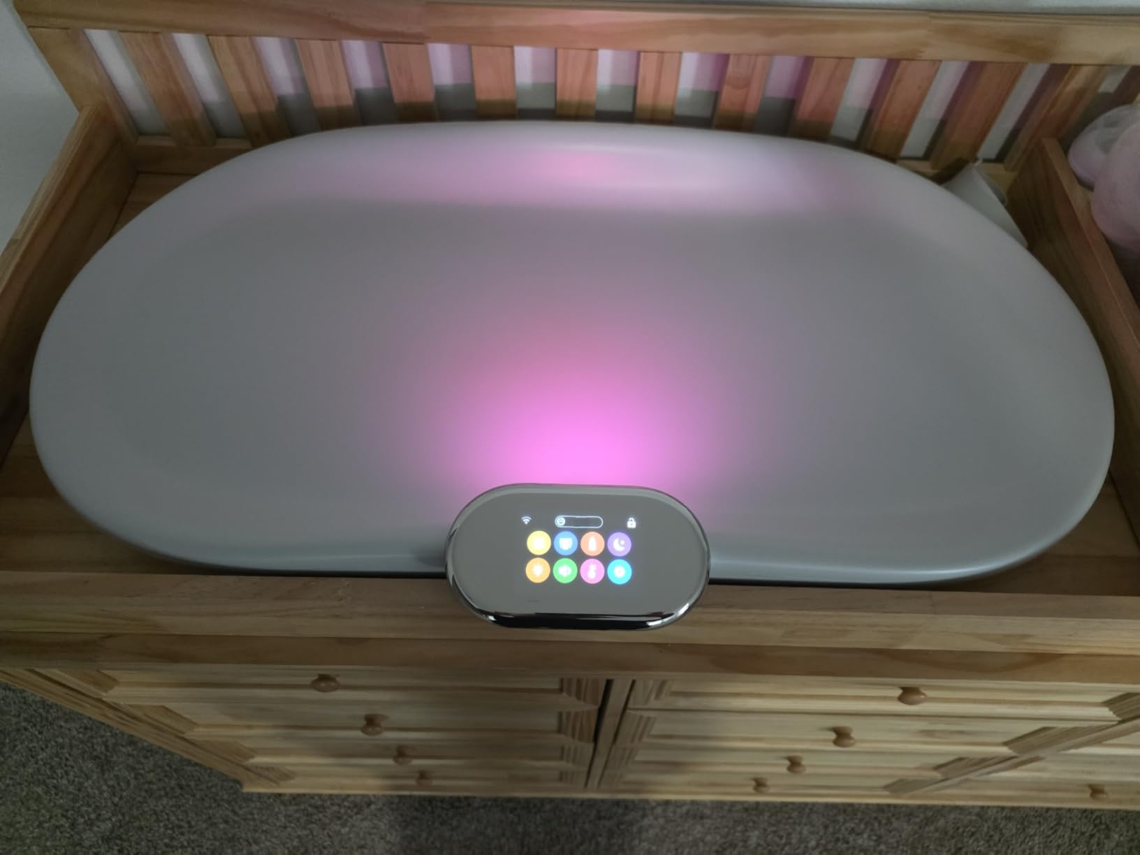 Woddle Multifunctional Smart Baby Changing Pad with Medical Grade Scale for Critical Weight Monitoring + AI App, Noise Machine, Warmer, Night Light, Touchscreen Tracker, All-in-One customer photo 1