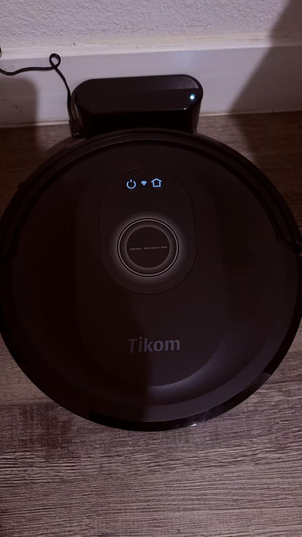 Tikom Robot Vacuum and Mop Combo, 5000Pa Robotic Vacuum Cleaner, 150 Min Max, App & Remote Control, Ideal for Hard Floor, Carpet, Pet Hair, Self-Charge(G8000 Max) customer photo 1
