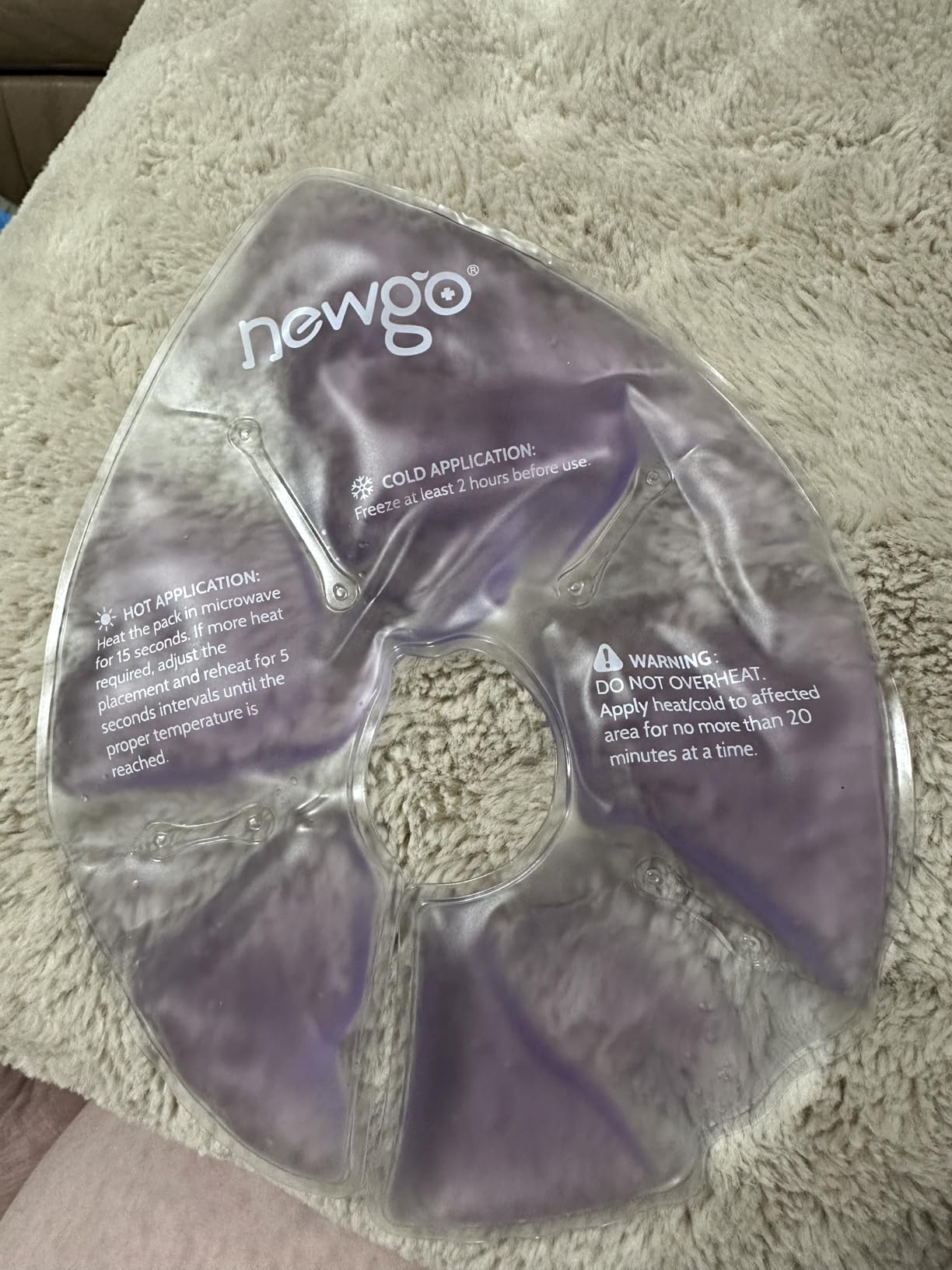 NEWGO Large Size Breast Therapy Pads, Breastfeeding Essentials Hot & Cold Gel Ice Packs for Postpartum Nursing, Engorgement, Mastitis, Pain Relief, Nipple Pads with Soft Covers, 2 Pack customer photo 1