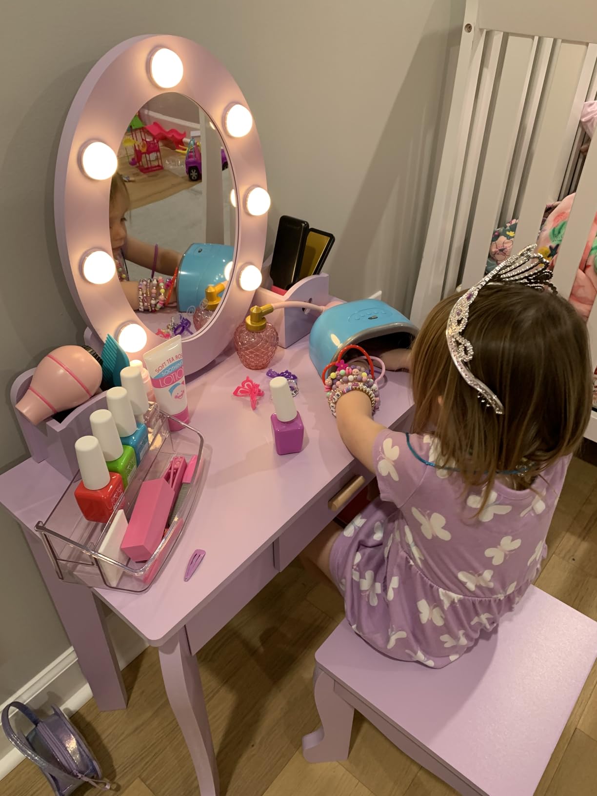 GarveeHome Kids Vanity with Lighted Mirror, Toddler Vanity Table and Chair Set, Girls Makeup Playset, Pink customer photo 1