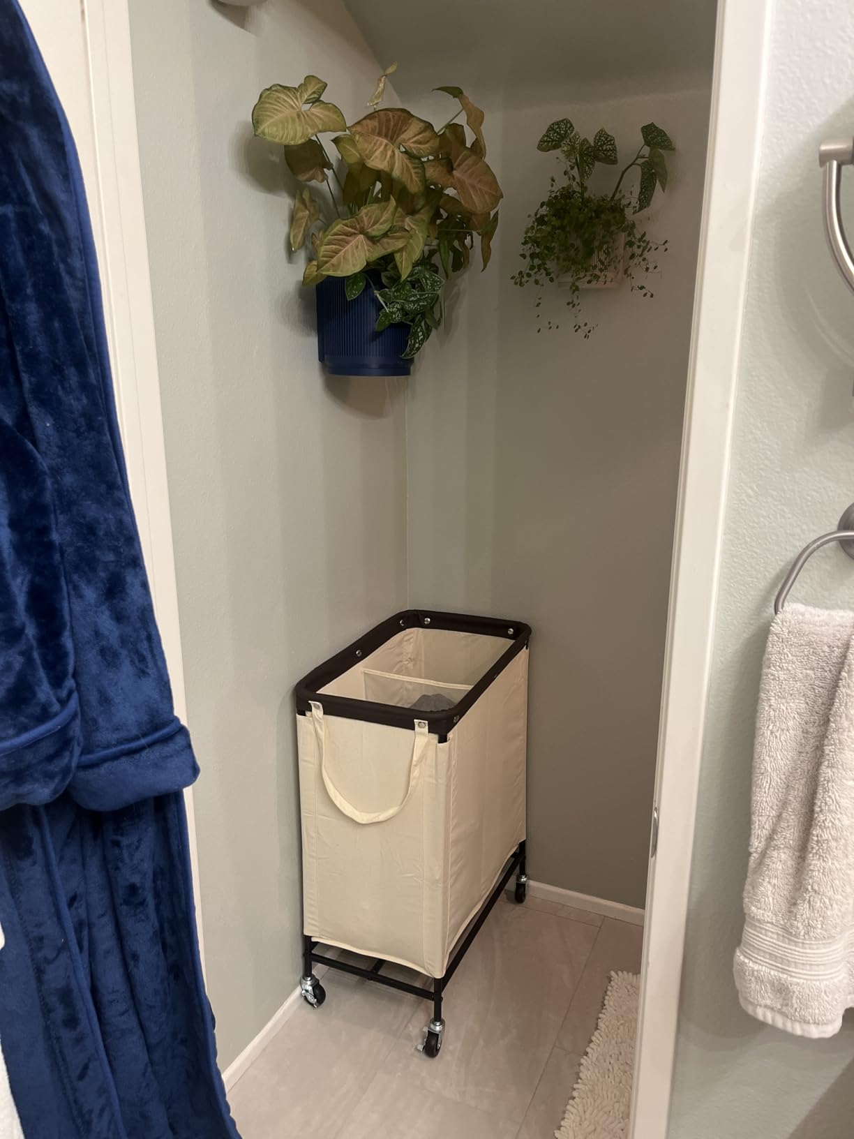 StorageWorks 2 Section Laundry Hamper, Rolling Laundry Cart with Wheels and Handles, Laundry Room Double Sorter for Organizer and Storage, 26.4 Gal(100L), Beige customer photo 2