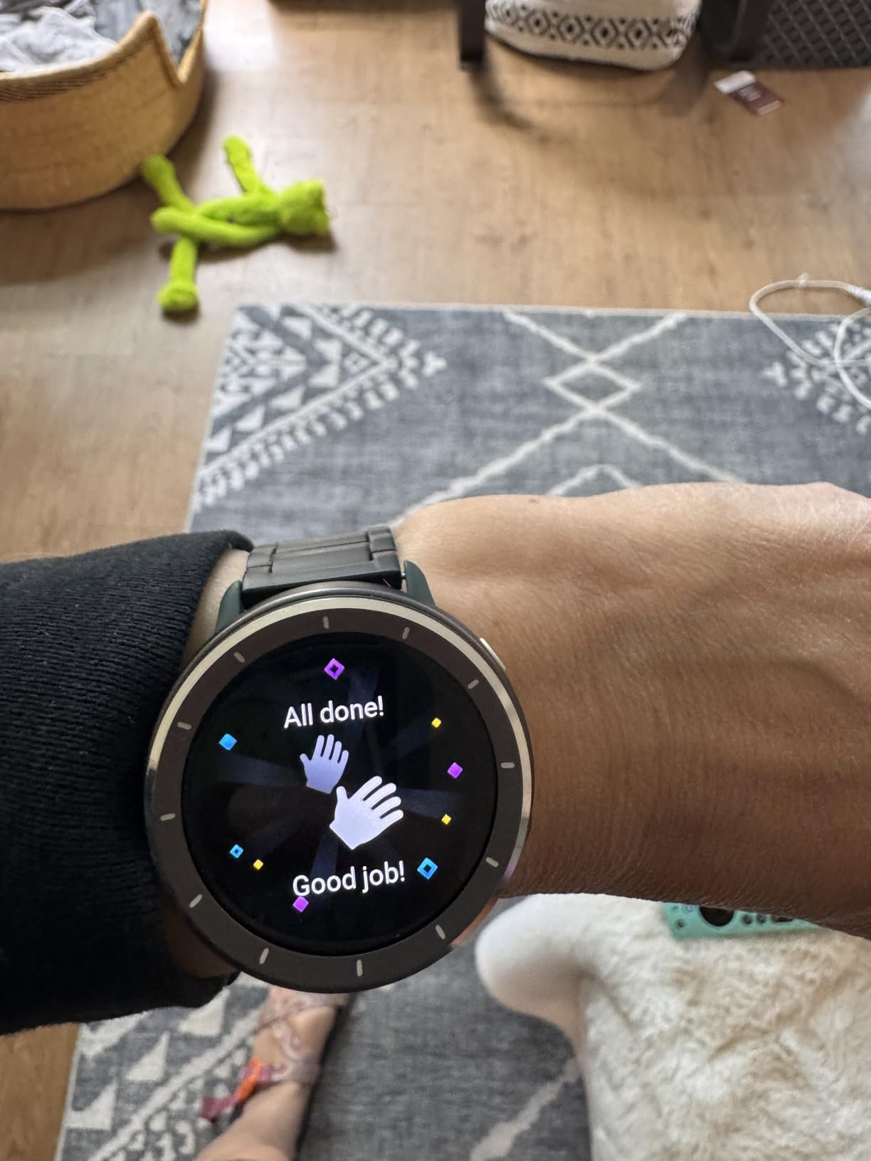 Garmin vívoactive 6 Health and Fitness GPS Smartwatch - AMOLED Display, Up to 11 Days Battery, Metallic Pink Dawn with Matching Band customer photo 2
