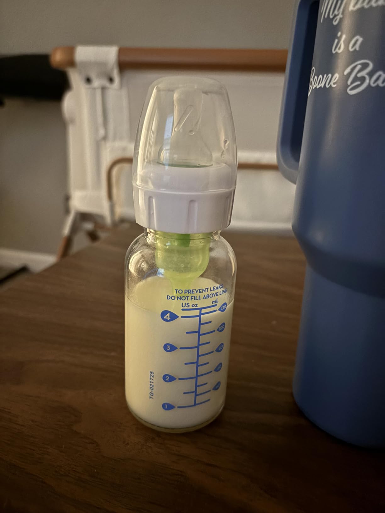 Dr. Brown's Anti-Colic Options+ Narrow Glass Baby Bottle with Level 1 Slow Flow Nipple, BPA-Free, 4 oz/120mL, 4-Pack customer photo 2