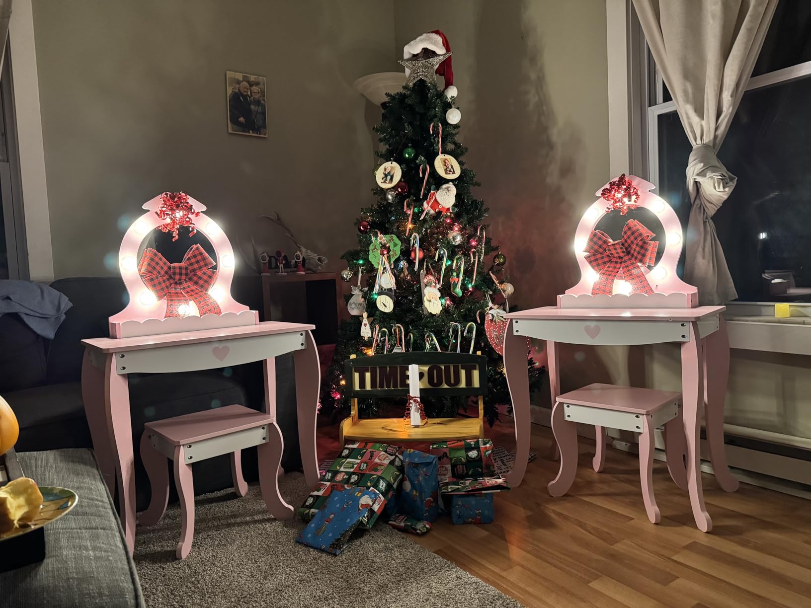 MU Kids Vanity Set with Lighted Mirror and Stool, Kids Make Up Vanity Desk with Storage Space, Wing Pattern for Little Girls, Toddler Princess Makeup Dressing Table with Chair Set, White customer photo 2