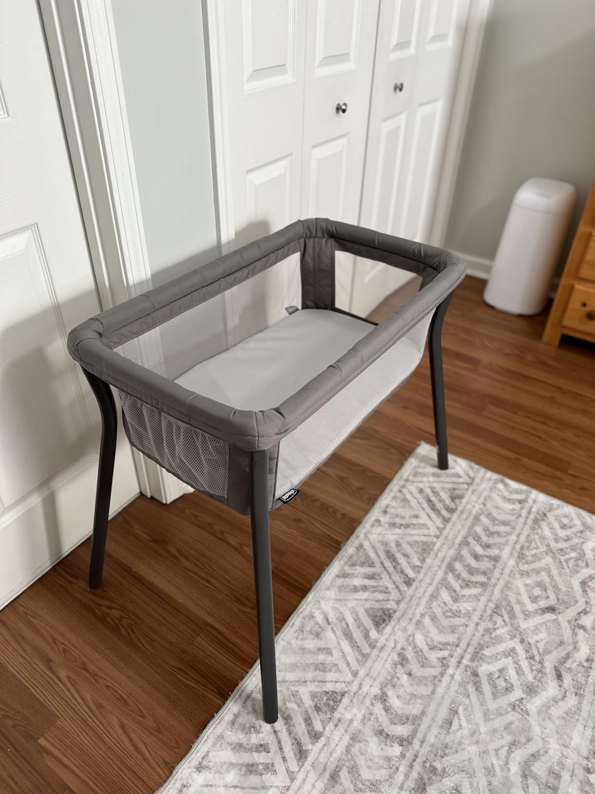 Chicco LullaGo Anywhere Portable Bassinet, Lightweight, Space-Saving with Waterproof Mattress and Fitted Sheet, Travel-Friendly, Includes Carry Bag, Lyric/Beige customer photo 2