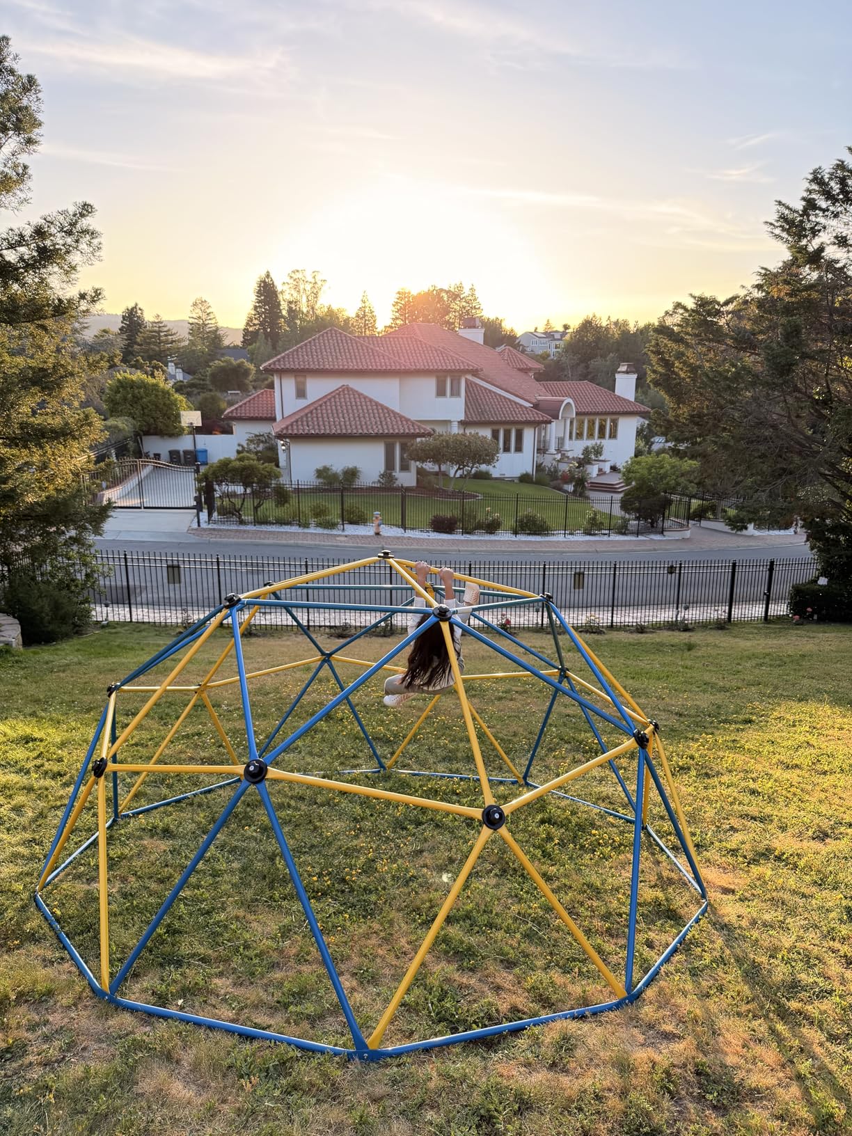 Zupapa Climbing Dome with Slide Max Load 440Lbs, 8FT Jungle Gym Monkey Bar for Backyard, 2 in 1 Outdoor Climbing Frame Toys for Toddlers Playground Set, Geometric Dome Climber for Kids Age 3-8 customer photo 1