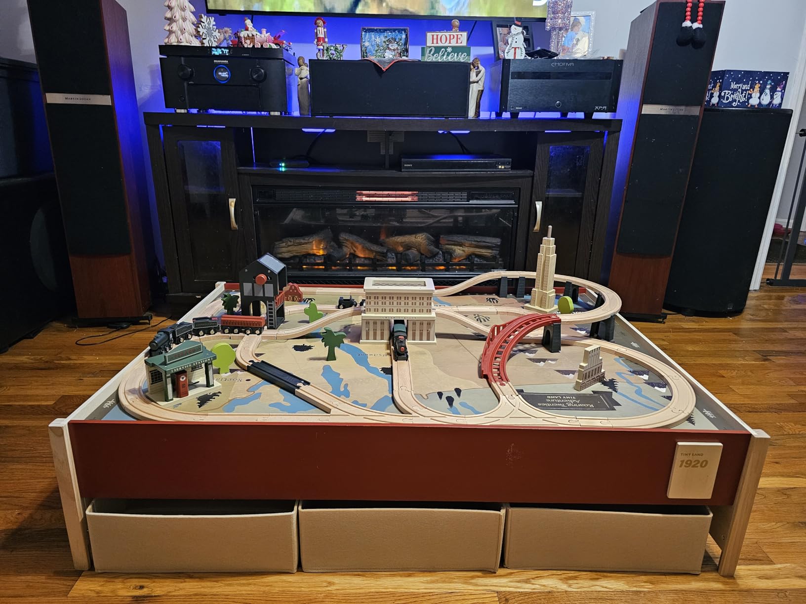 Tiny Land Large Wooden Train Table (47.9