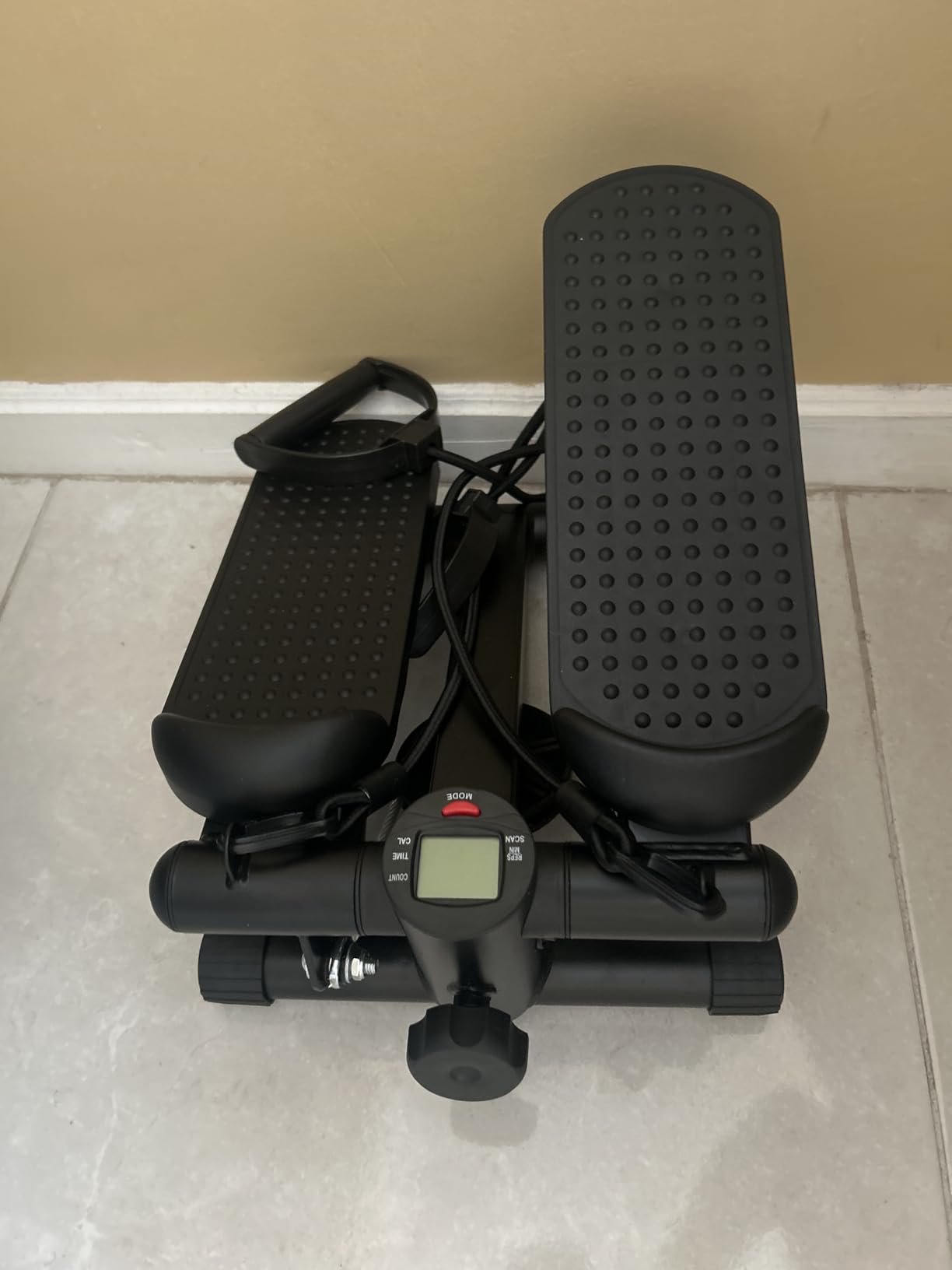 Sweetcrispy Mini Stair Steppers with Resistance Bands for Exercise at Home, Portable Exercise Twist Stepper Machine for Full Body Workout, 300LBS Capacity customer photo 2