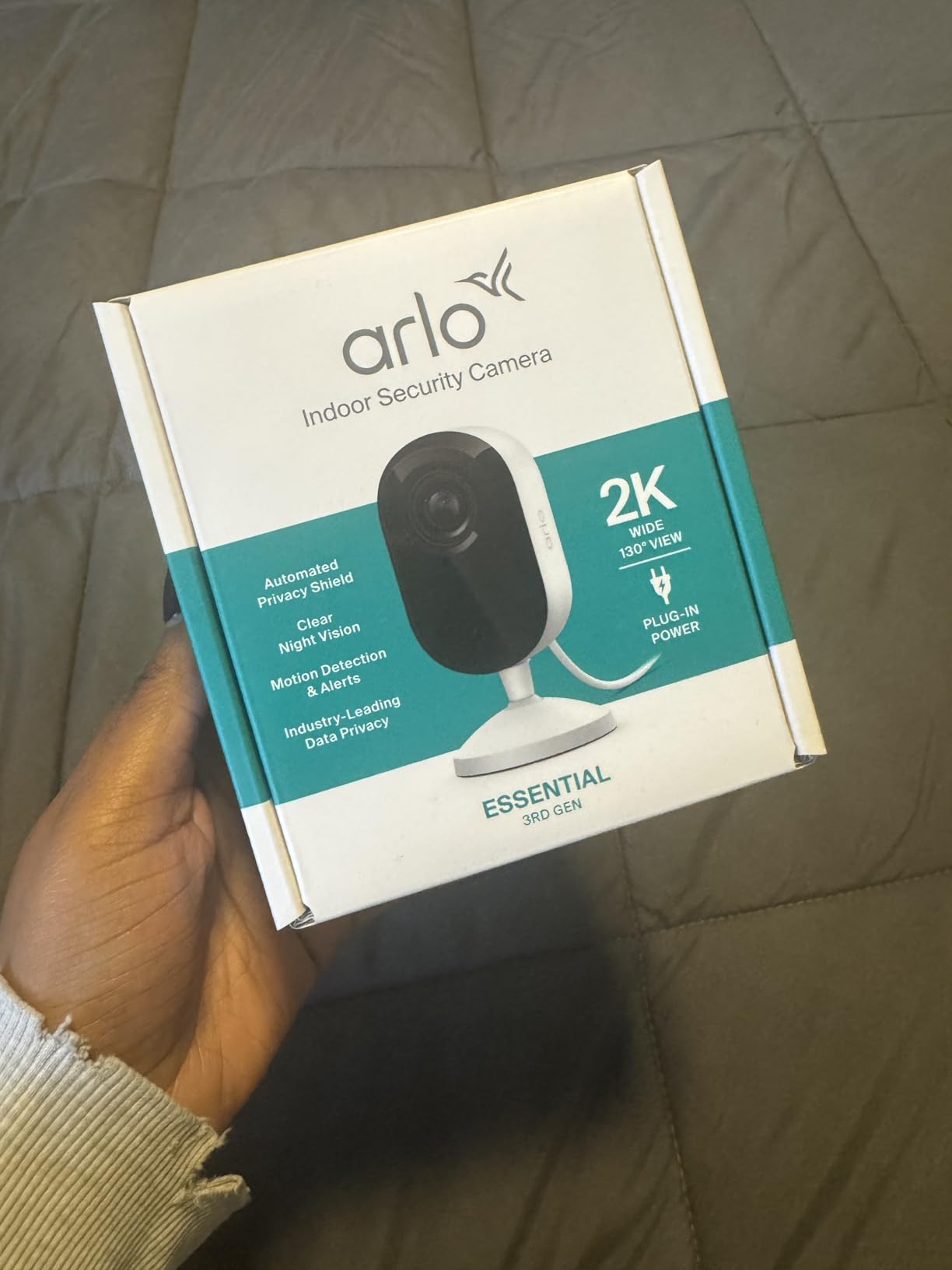 Arlo Essential Indoor Security Camera 2K (3rd Gen, 2025 Release) - Wired Plug-in Power, Person Recognition, Animal Detection, 1-Month Trial of Secure Plan, Automated Privacy Shield, 2 Cam, White customer photo 2