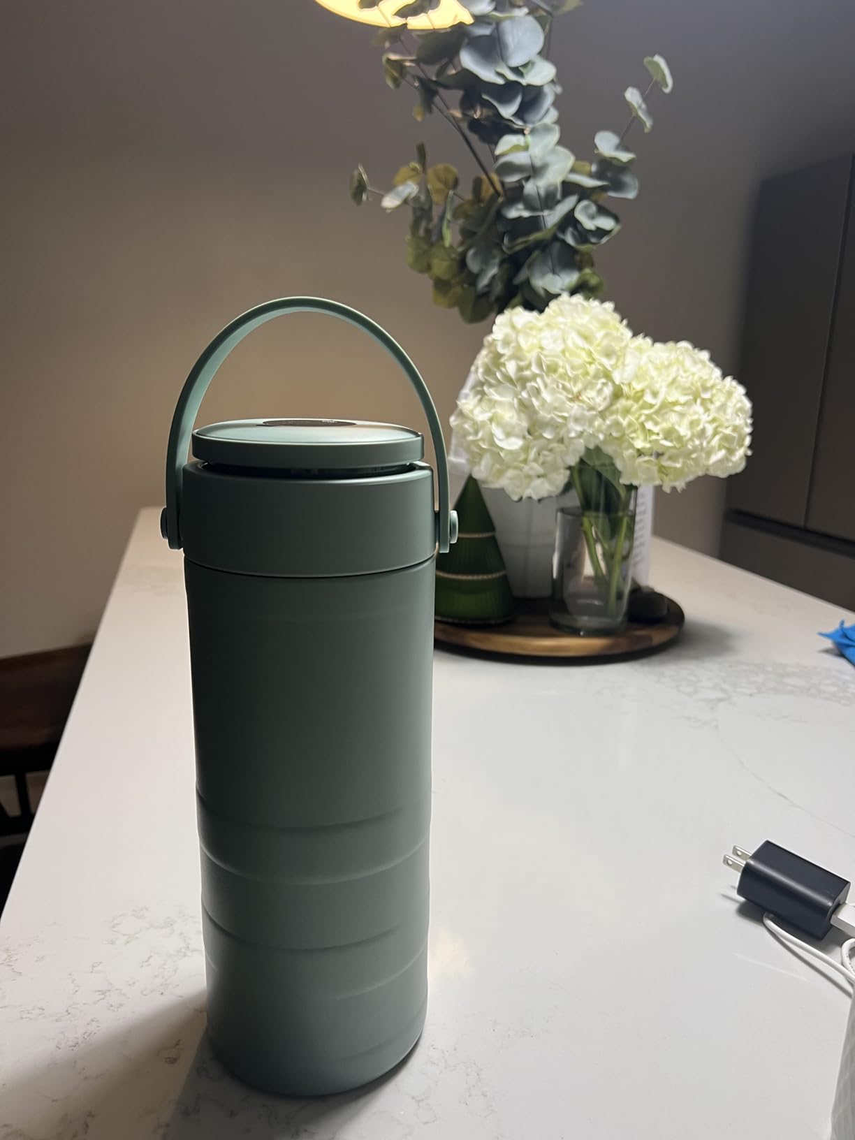 Portable Breast Milk Cooler, 24H 360 Degree Cooling, Digital Temp Display, 22oz Capacity with 2 BPA-Free Bottles, CPC Certified for Outdoor Travel & Commute customer photo 1