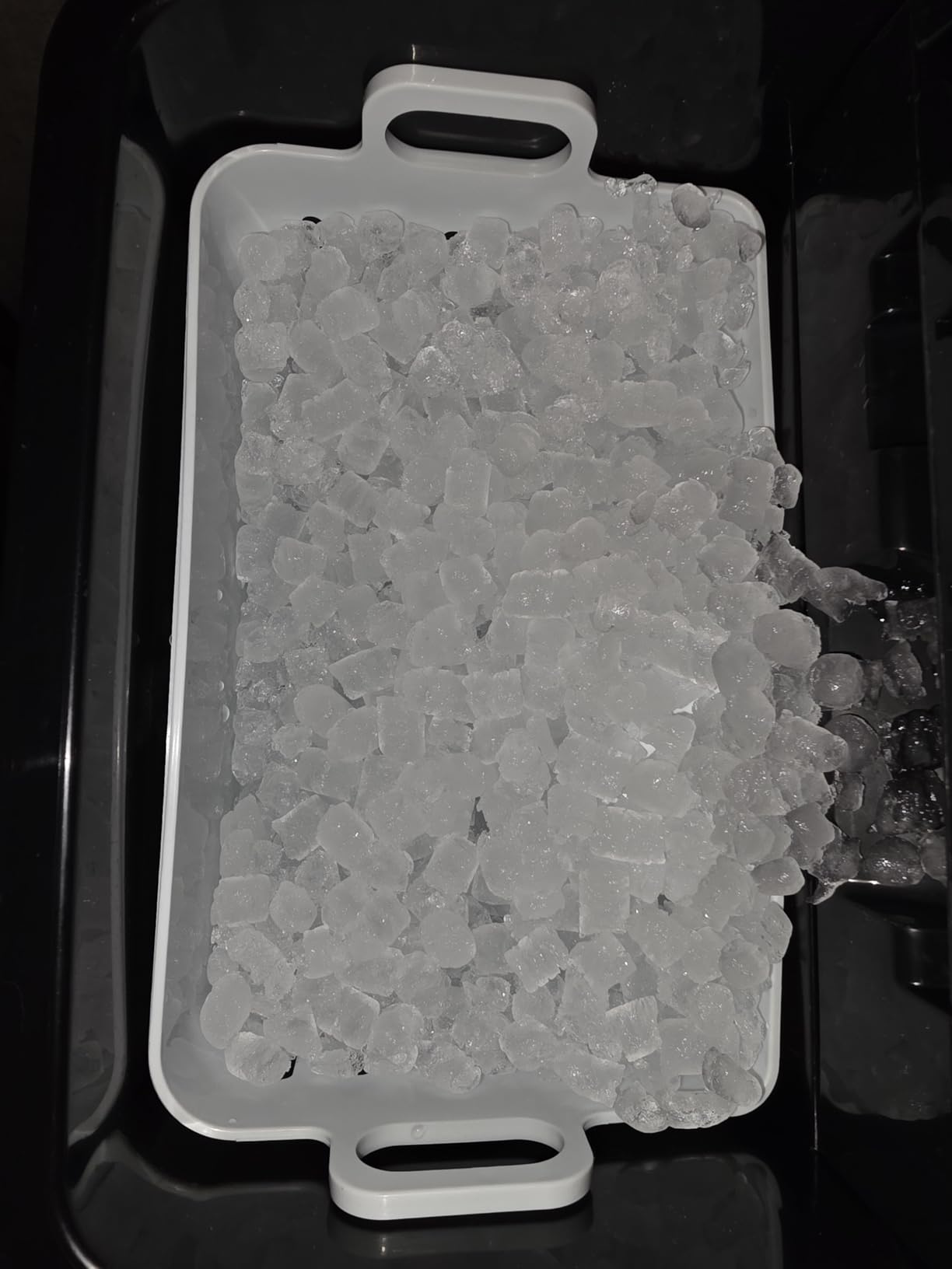 Typhur Fast Nugget Ice Maker Countertop with Self-Cleaning Pump, 35lbs/24H Crushed Pebble Ice Machine with Pellet Ice, 8 Packs Cleaner, Dual Ice Scoops for Home, Kitchen, Party, RV, Stainless Steel customer photo 1