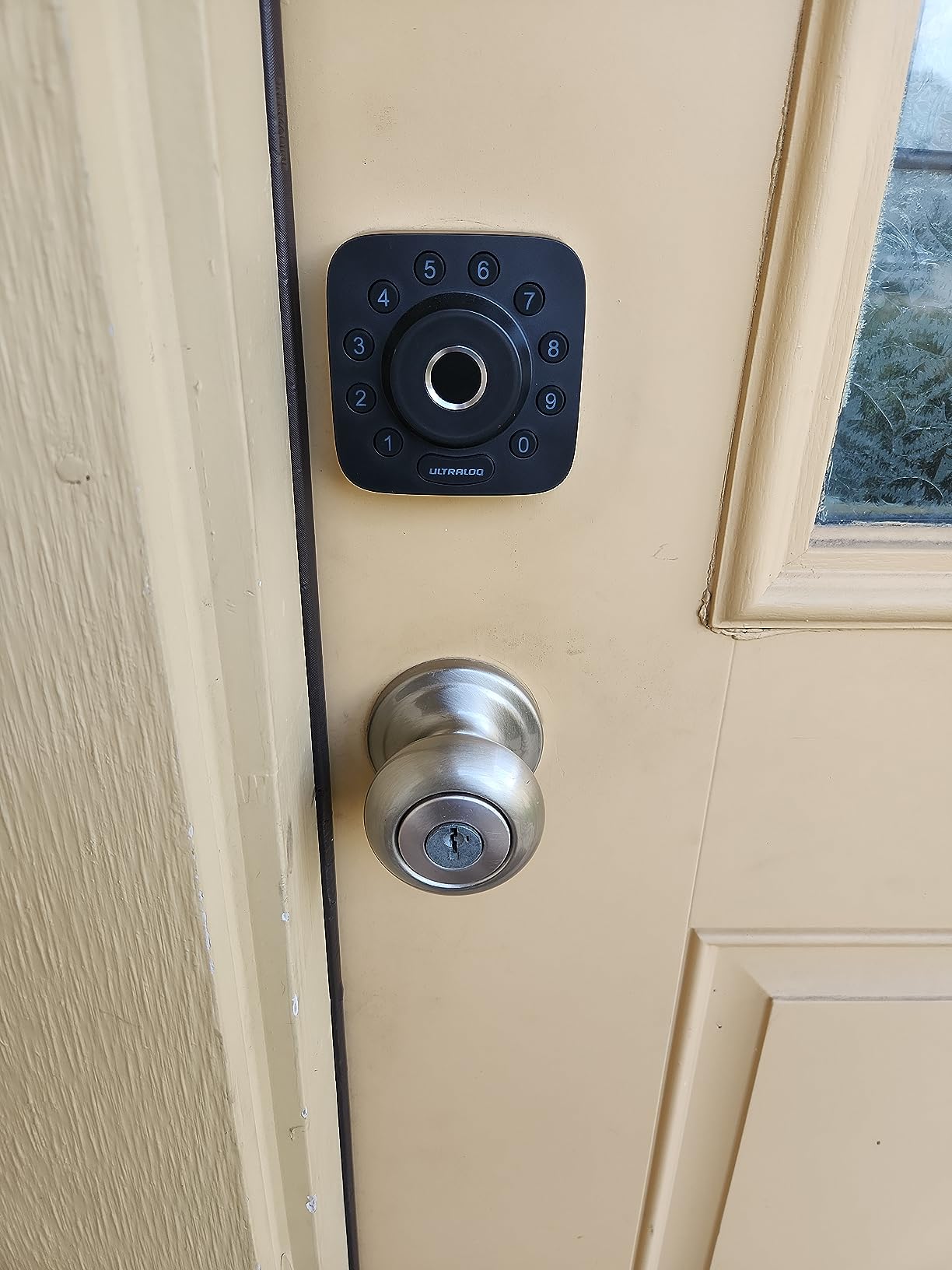 ULTRALOQ Bolt SE Smart Lock, Built-in Wi-Fi, Matter Over Thread, Works with Apple Home, Alexa, Google, 7-in-1 Keyless Entry Deadbolt with Fingerprint ID, App, Keypad, Remote Control, 18 Months Battery customer photo 1