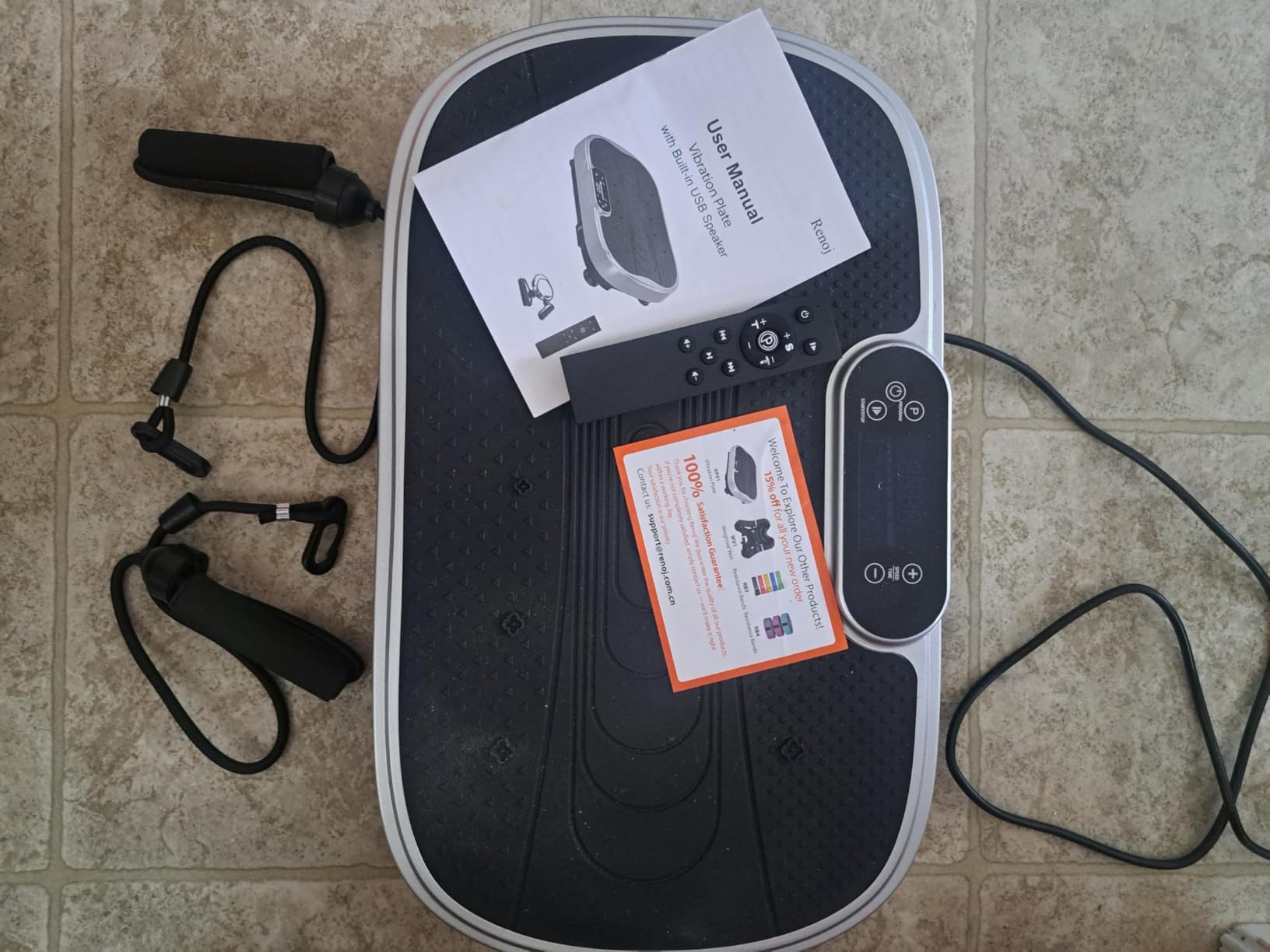 Vibration Plate Exercise Machine for Lymphatic Drainage and Muscle Recovery, 455 Lbs Capacity Whole Body Vibrating Platform with Bluetooth Audio and LED Screen customer photo 2