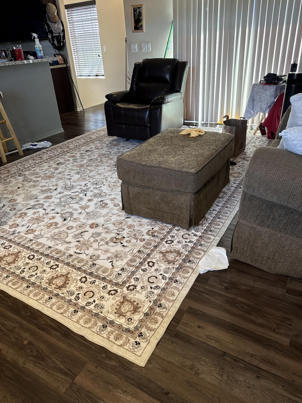 5x7 Area Rugs Living Room Rug: Washable Vintage Boho Rug No Slip Stain Resistant Soft Carpet Indoor Floor Floral Large Carpets for Bedroom Dining Room Farmhouse Nursery Hallway Home Office Beige customer photo 1
